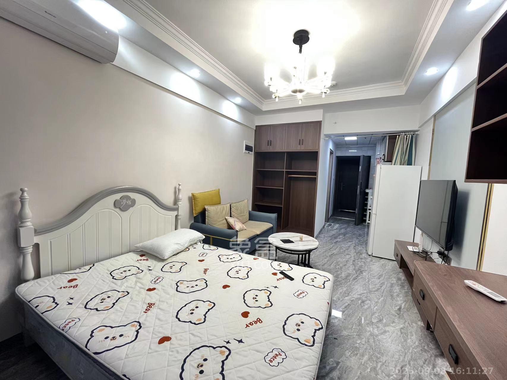 龙湖湘江星座（祺鑫星座公寓）  1室1厅1卫    1800.0元/月室内图