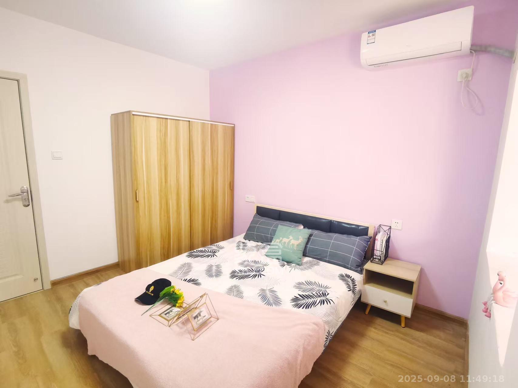 向韶村 3室2厅1卫 1800.0元/月 向韶村 3室2厅1卫 1800.0元/月室内图