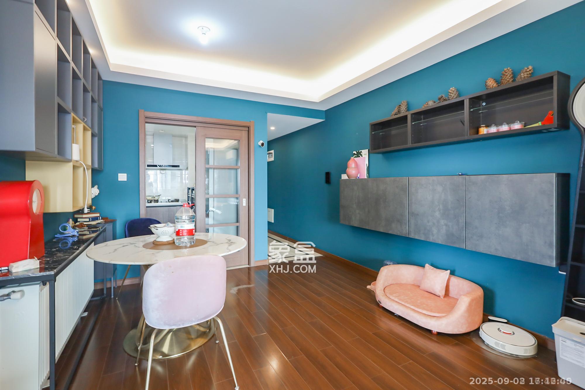 万科里金域国际  3室2厅1卫    4200.0元/月 万科里金域国际  3室2厅1卫    4200.0元/月室内图