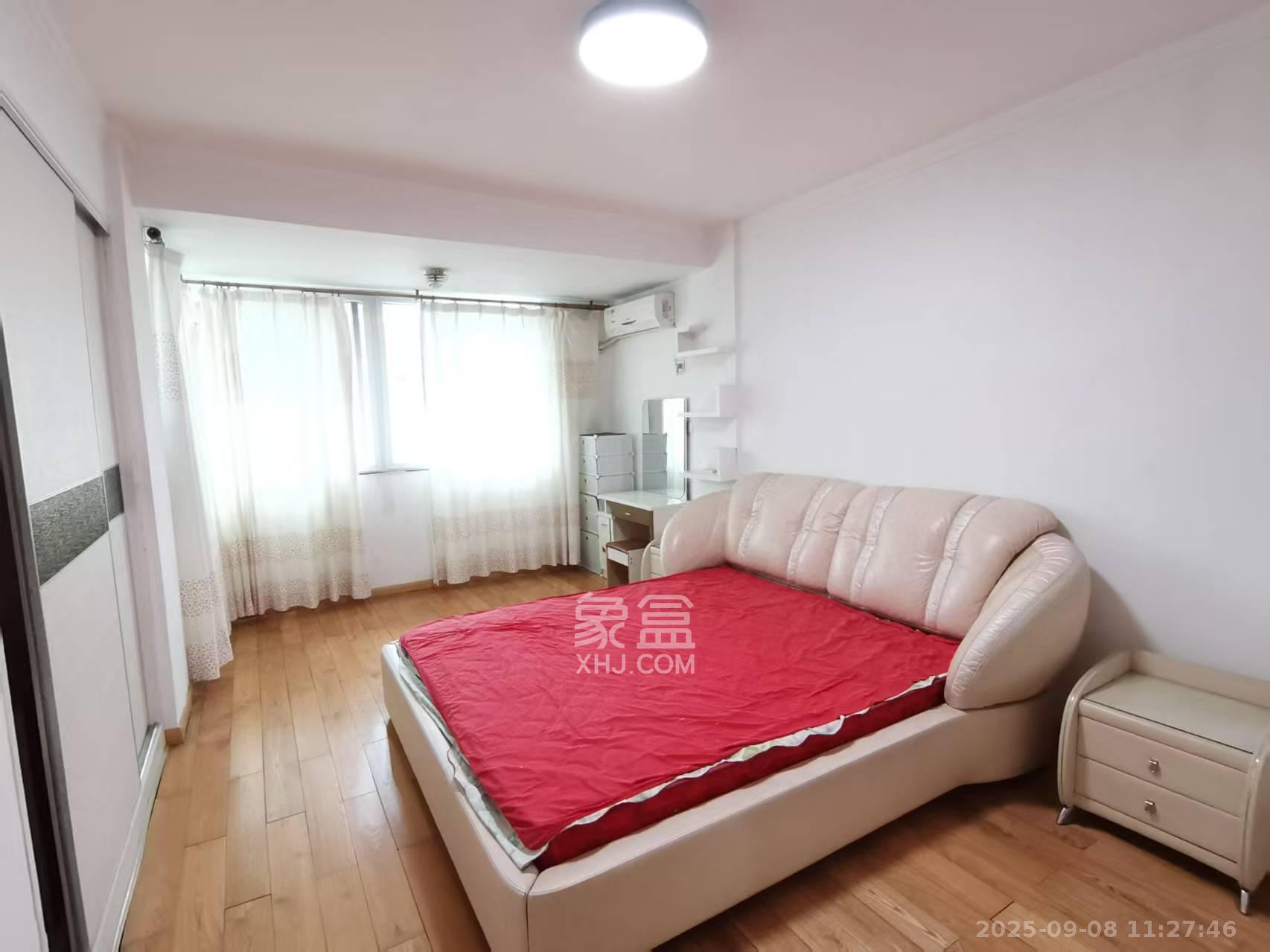 五一新村安置小区(永定社区、永兴社区、永祥社区) 3室2厅2卫 2800.0元/月 五一新村安置小区(永定社区、永兴社区、永祥社区) 3室2厅2卫 2800.0元/月室内图