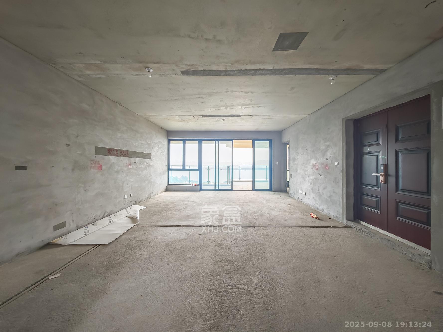 地铁中建江山玖樾  4室2厅2卫    325.0万 地铁中建江山玖樾  4室2厅2卫    325.0万