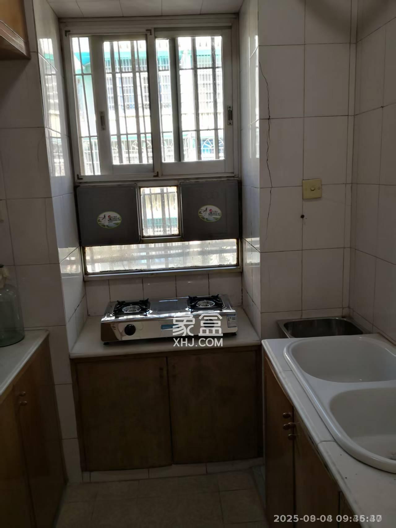 市直属机关宿舍  2室1厅1卫    1700.0元/月室内图