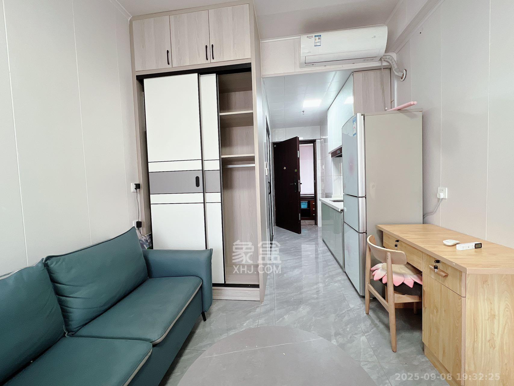 保利麓谷林语I区 1室1厅1卫 1400.0元/月 保利麓谷林语I区 1室1厅1卫 1400.0元/月室内图