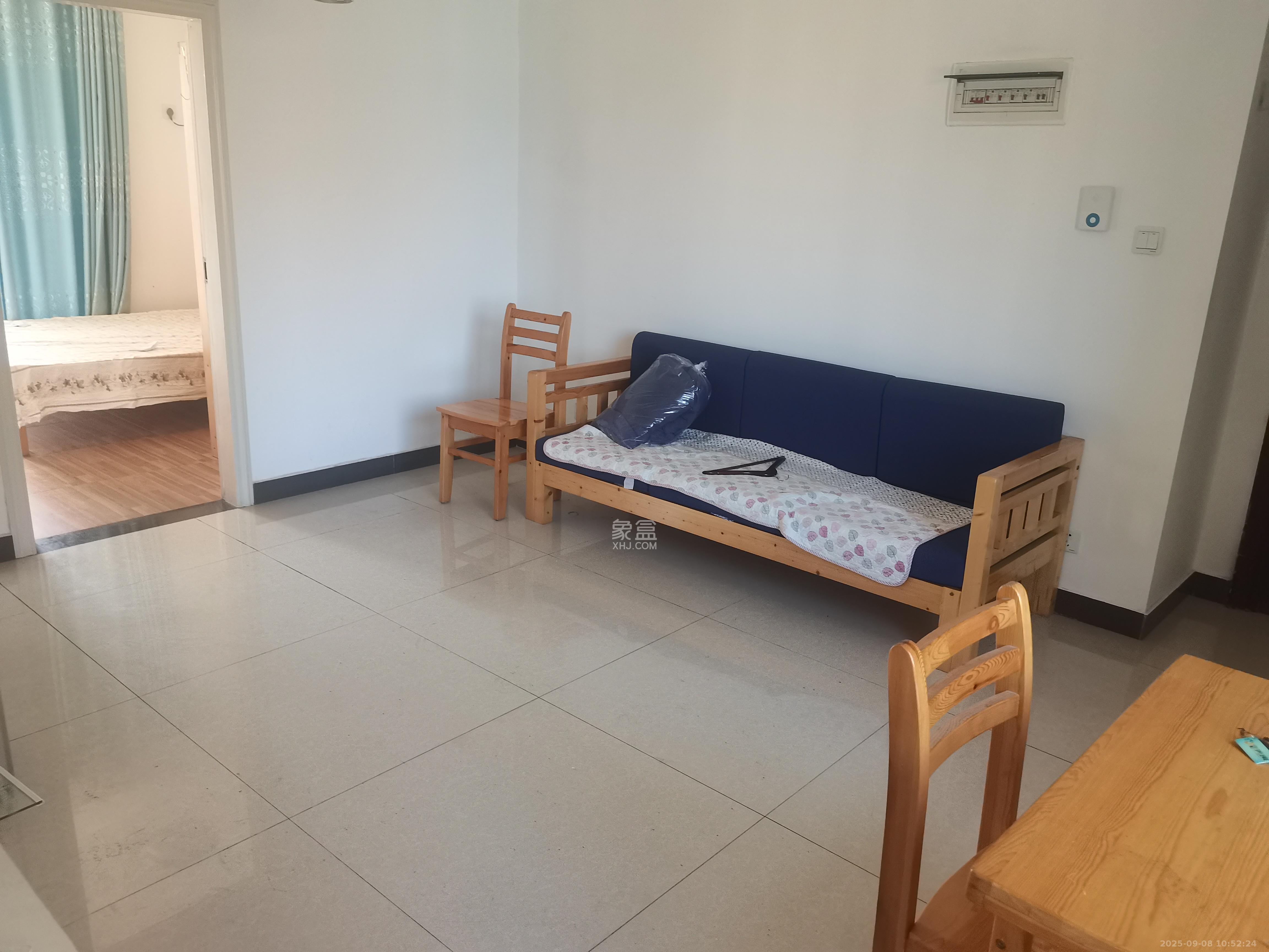 尚上美寓  1室0厅0卫    2500.0元/月 尚上美寓  1室0厅0卫    2500.0元/月室内图