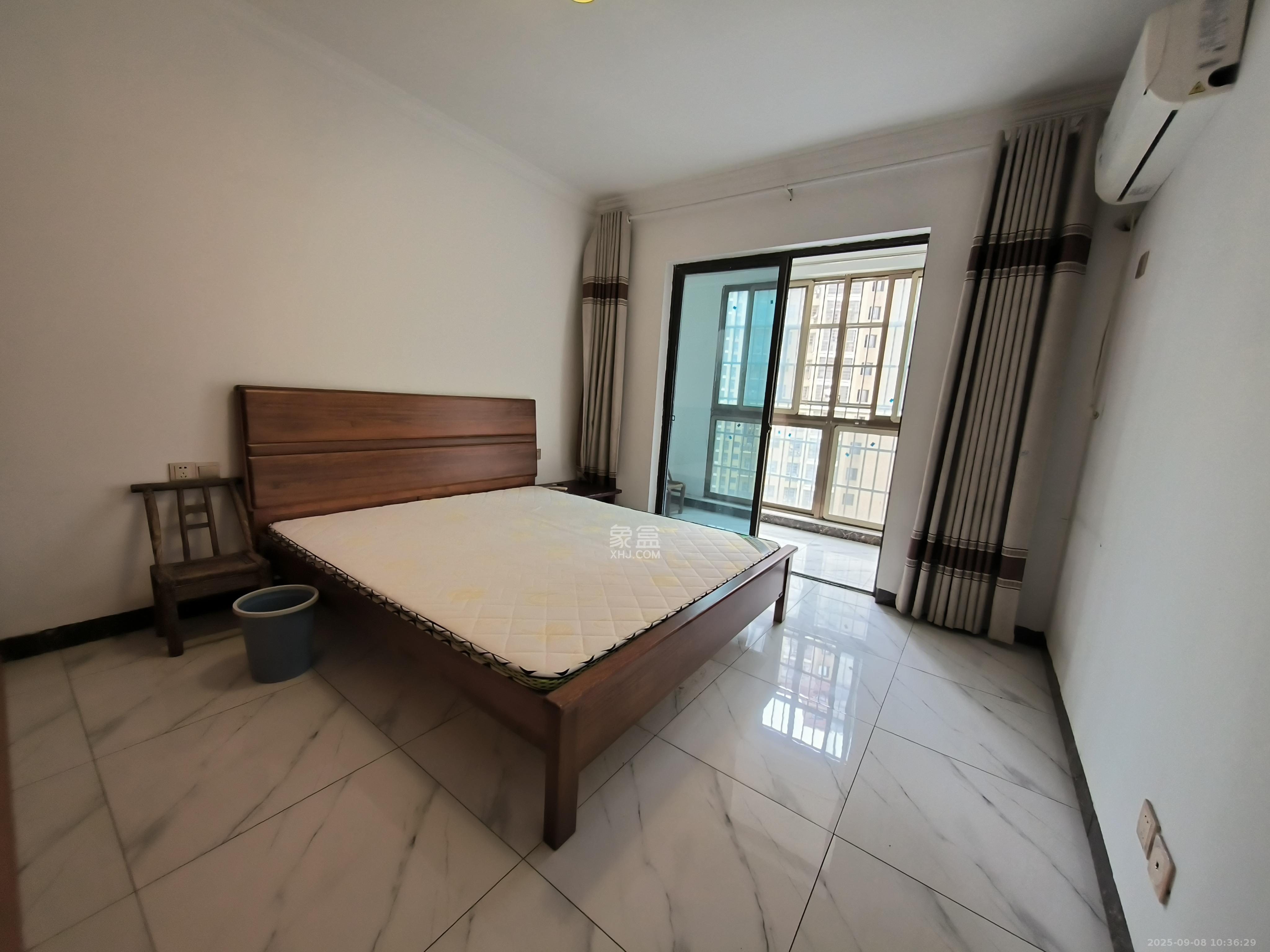 联丰苑 3室2厅1卫 2200.0元/月 联丰苑 3室2厅1卫 2200.0元/月室内图