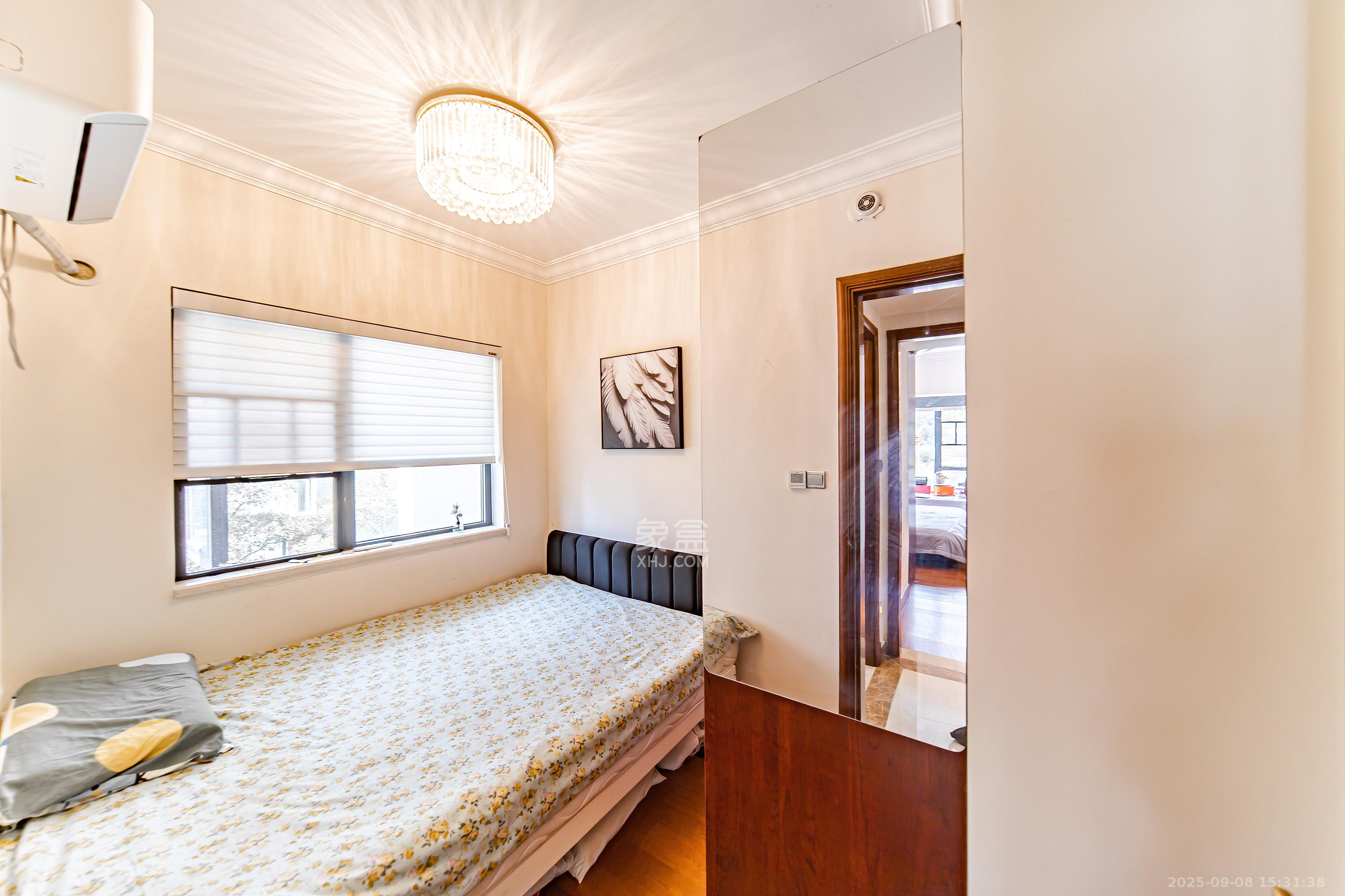 恒大文化旅游城A区  2室2厅1卫    50.8万 恒大文化旅游城A区  2室2厅1卫    50.8万卧室