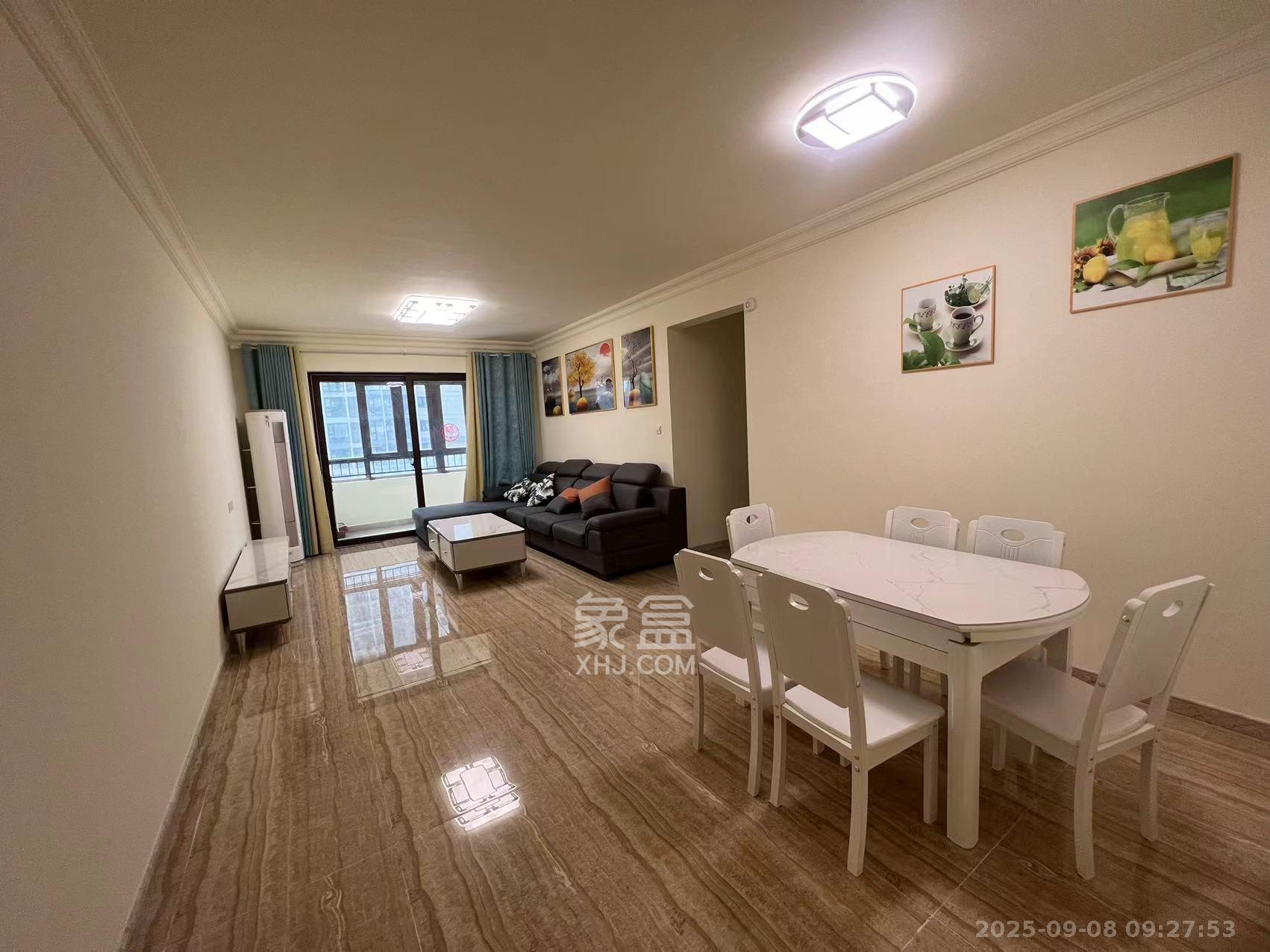 碧桂园大学印象一期 3室2厅2卫 1800.0元/月 碧桂园大学印象一期 3室2厅2卫 1800.0元/月室内图