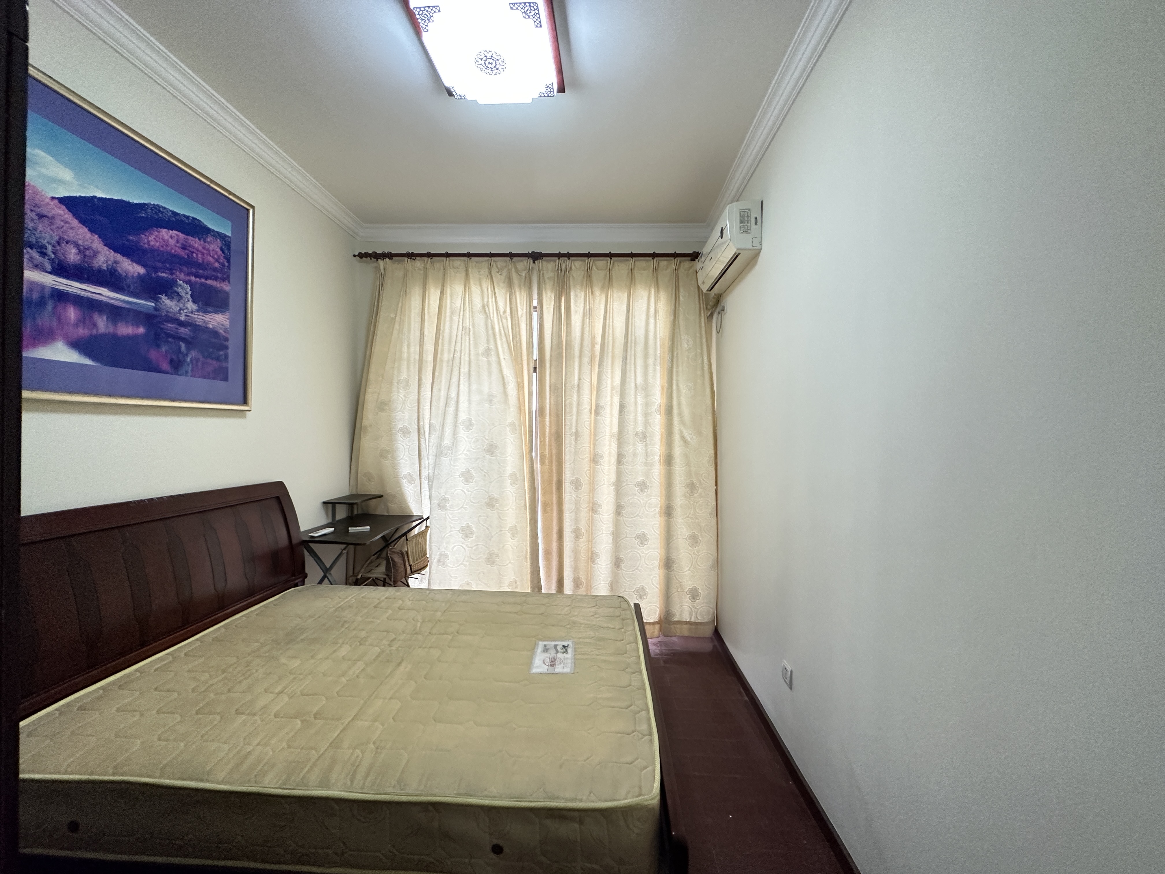 警苑 4室2厅2卫 4200.0元/月 警苑 4室2厅2卫 4200.0元/月室内图