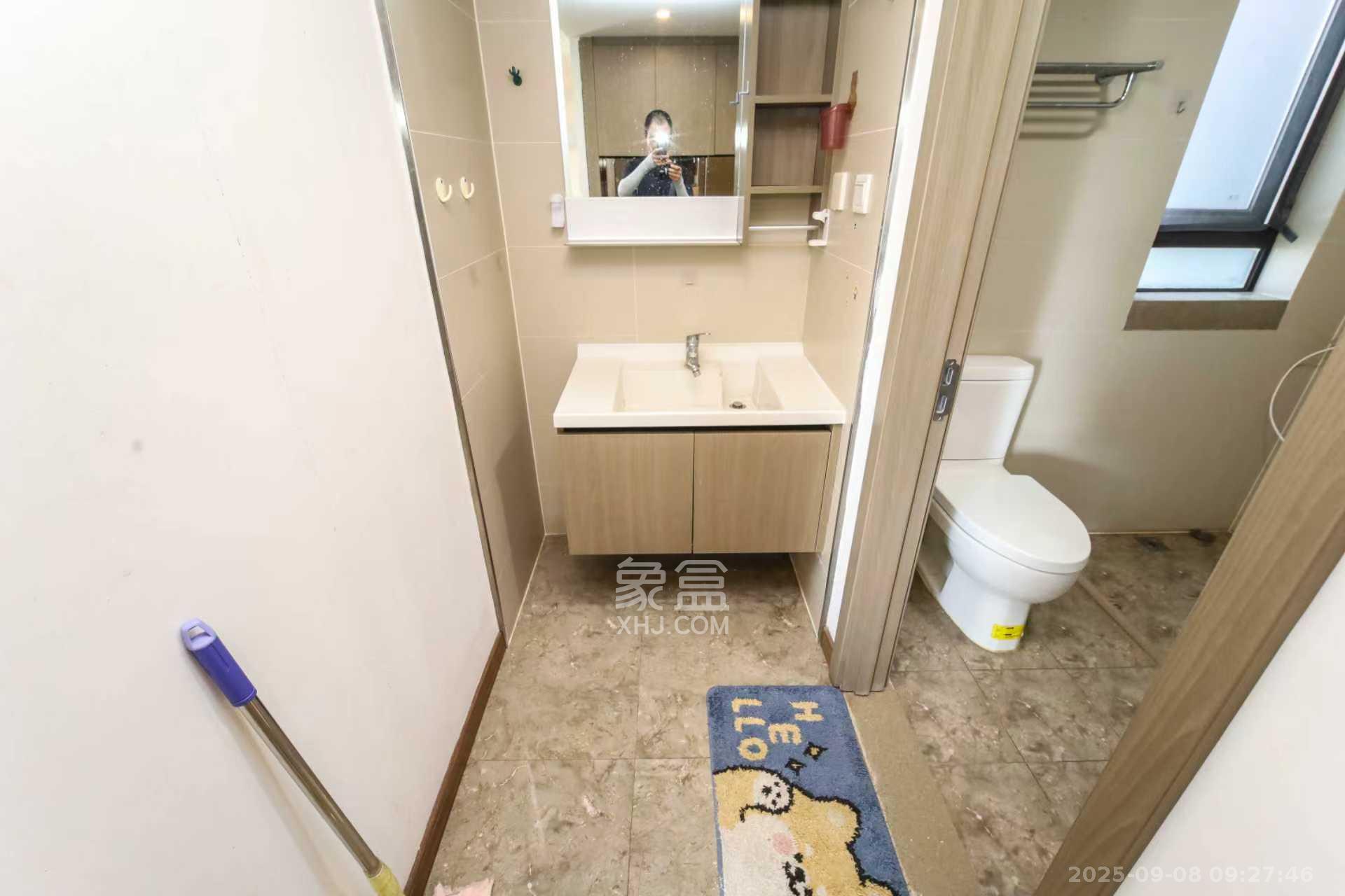 万科金域蓝湾  4室2厅2卫    3500.0元/月室内图