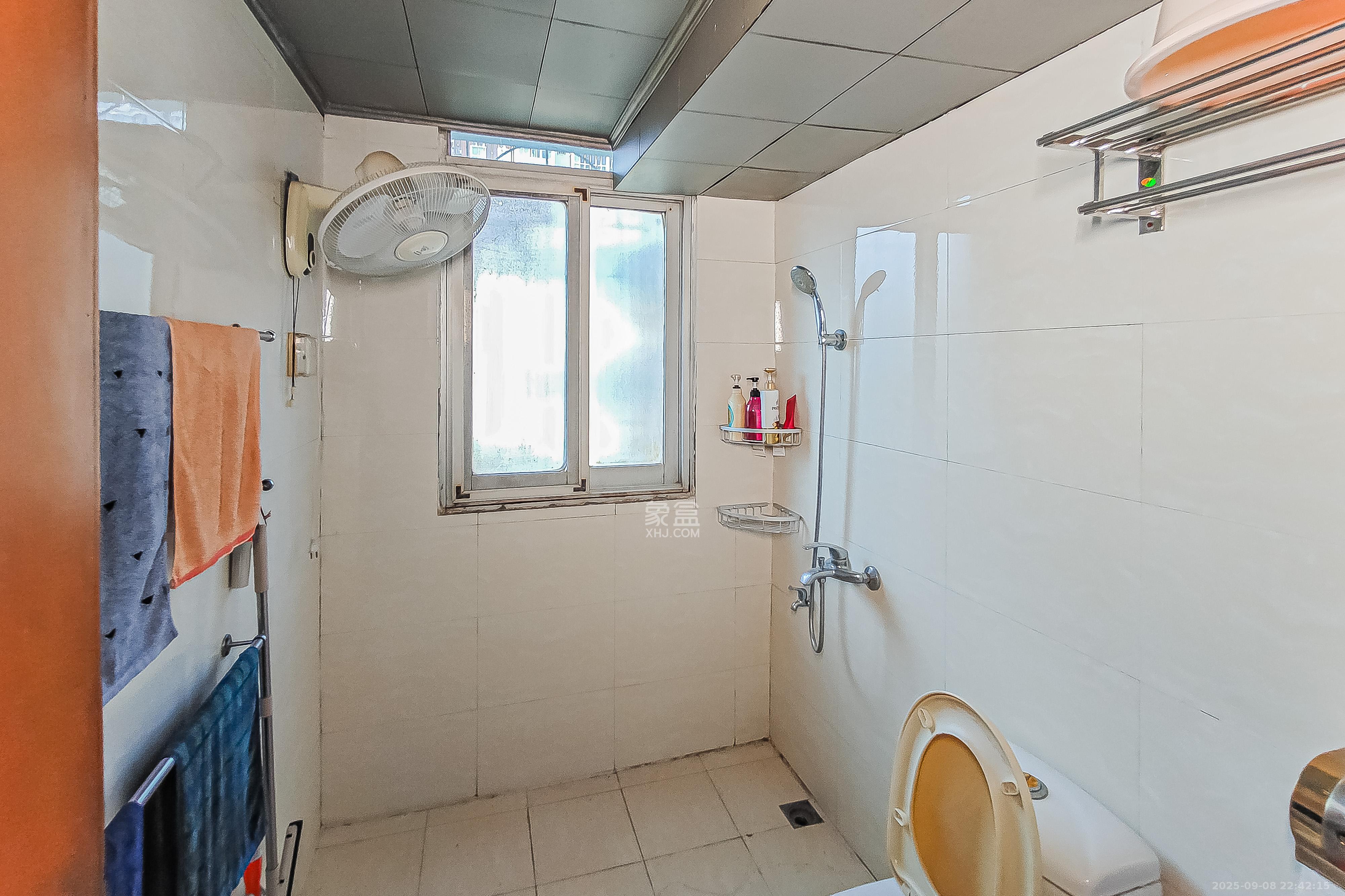 湘江航运宿舍  3室2厅1卫    48.8万 湘江航运宿舍  3室2厅1卫    48.8万卫生间