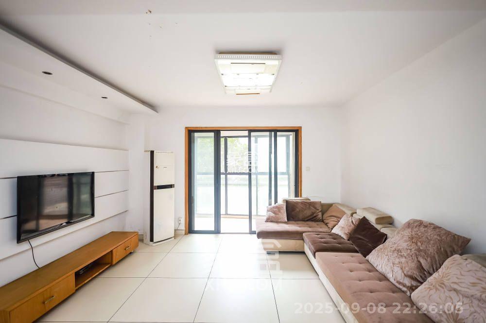 西城龙庭 4室2厅2卫 3200.0元/月 西城龙庭 4室2厅2卫 3200.0元/月室内图