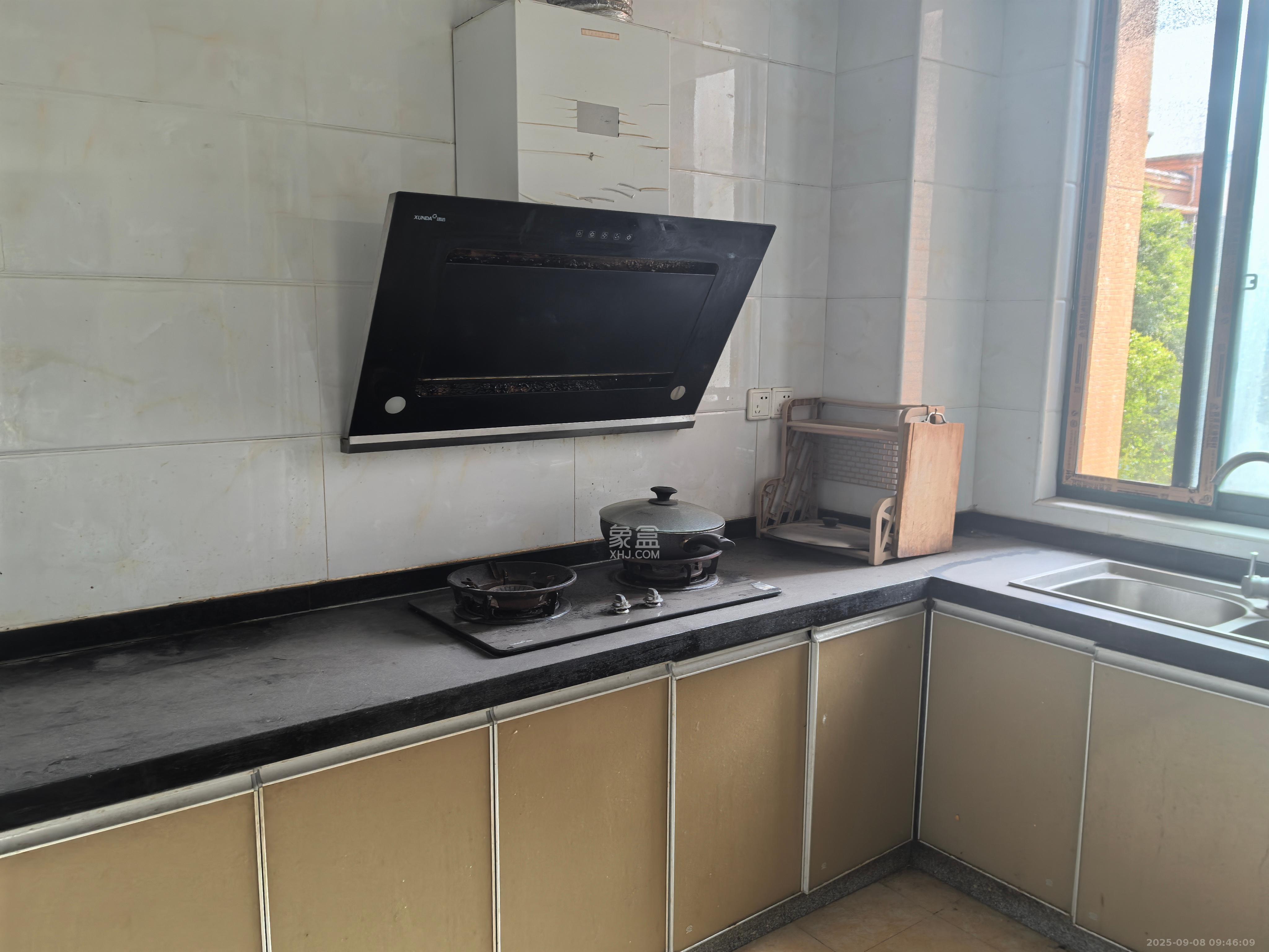 诚兴园 2室2厅2卫 2000.0元/月 诚兴园 2室2厅2卫 2000.0元/月室内图