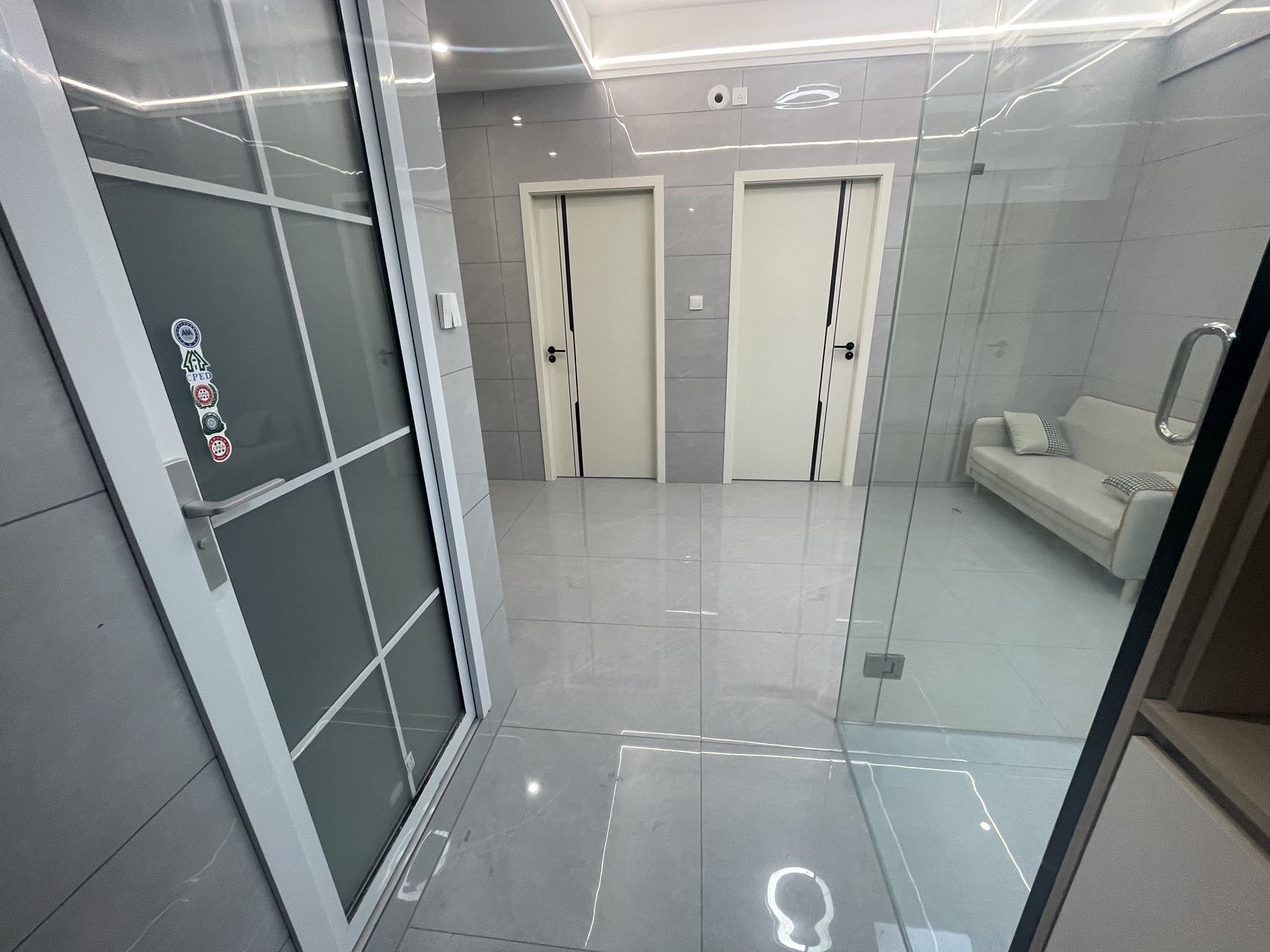 鄱阳汇金中心  2室1厅1卫    1800.0元/月户型图