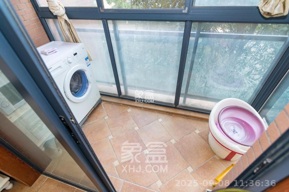 珠江东方明珠(新地东方明珠)一二期 2室2厅1卫 1700.0元/月 珠江东方明珠(新地东方明珠)一二期 2室2厅1卫 1700.0元/月室内图