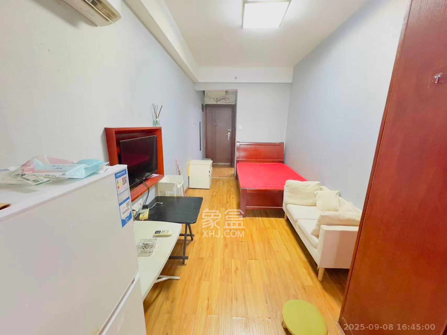 保利麓谷林语I区 1室1厅1卫 1100.0元/月 保利麓谷林语I区 1室1厅1卫 1100.0元/月室内图