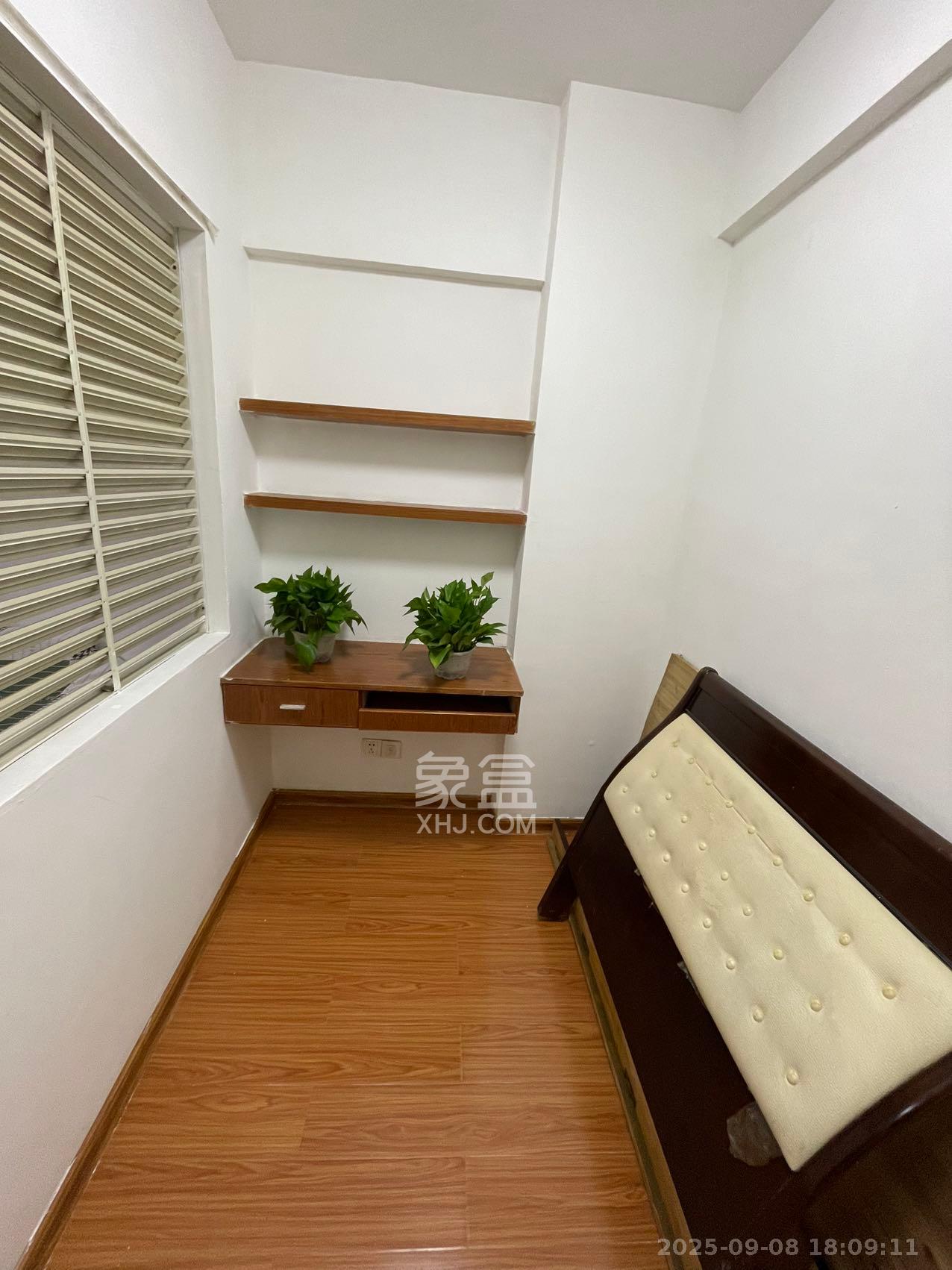 印象天心  2室1厅1卫   2300.00元/月室内图