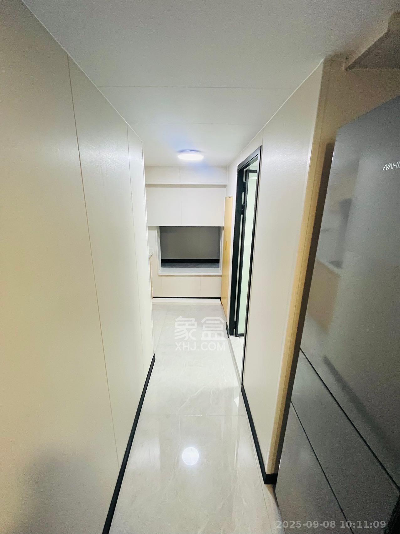 保利中环广场(保利中悦苑) 1室1厅1卫 1500.0元/月 保利中环广场(保利中悦苑) 1室1厅1卫 1500.0元/月室内图