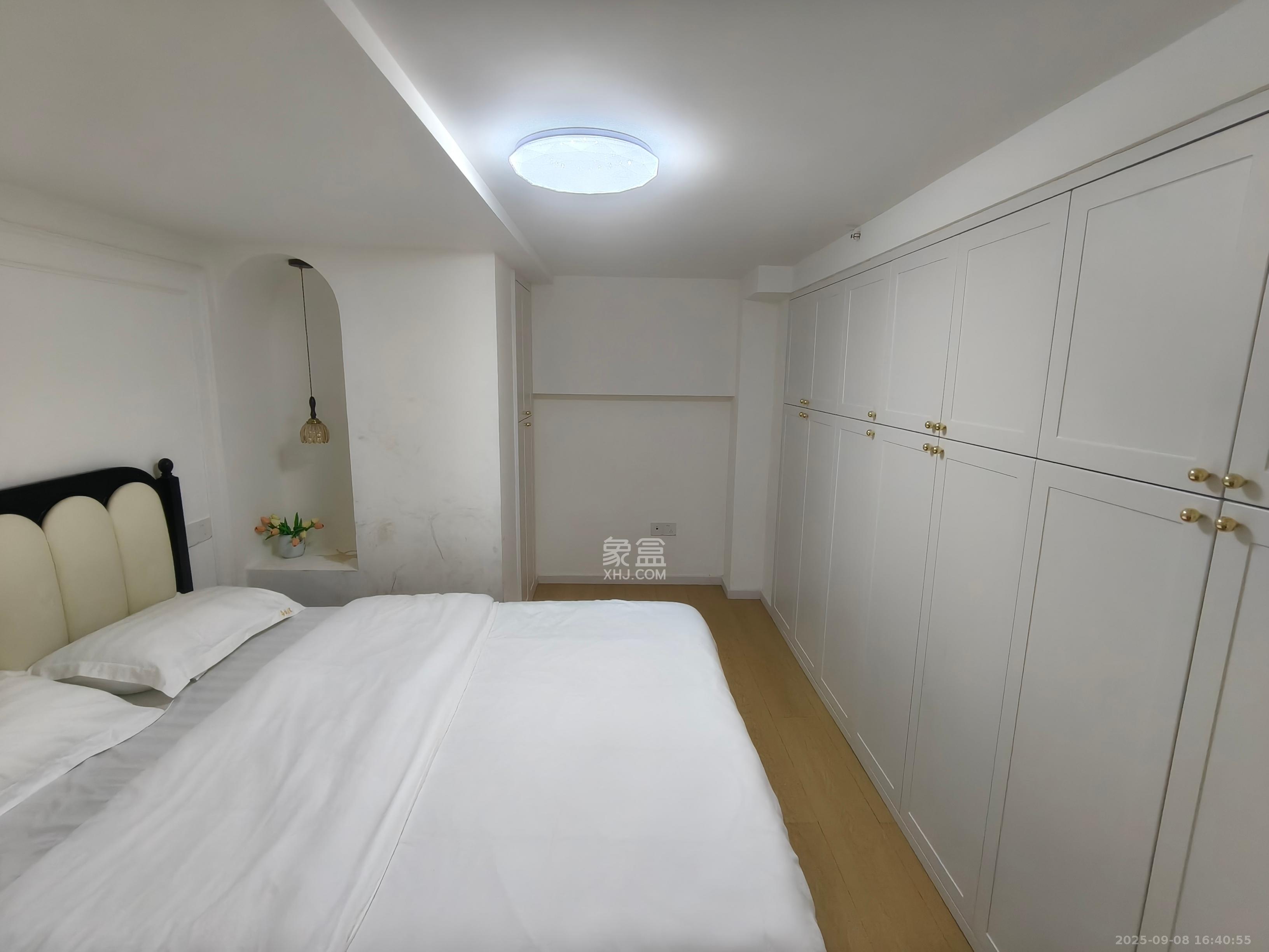 建发养云 1室0厅0卫 2600.0元/月 建发养云 1室0厅0卫 2600.0元/月室内图