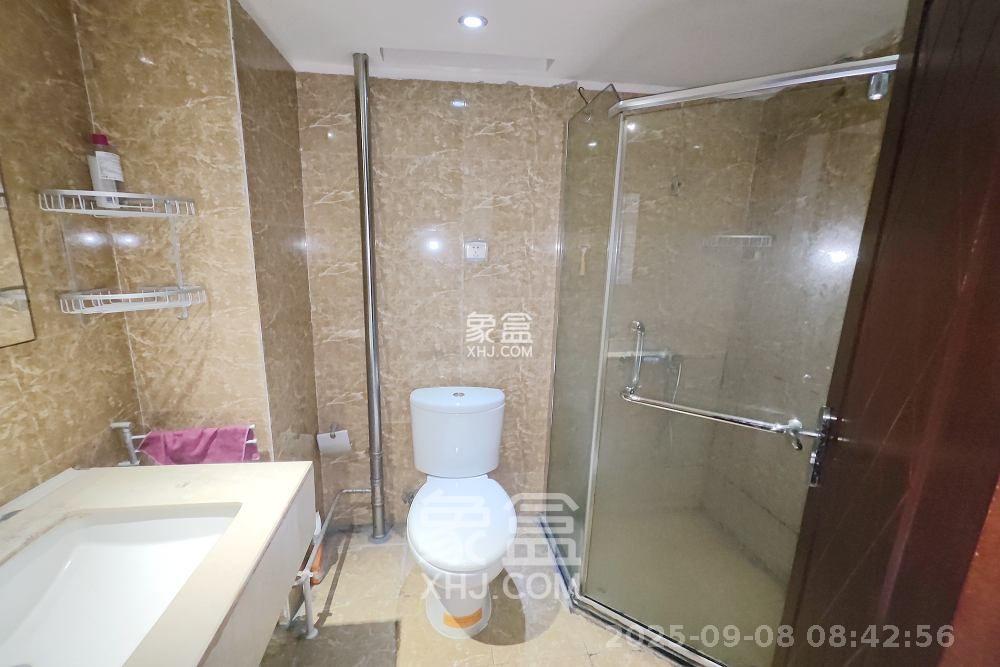 东塘瑞府  1室1厅1卫    1700.0元/月室内图