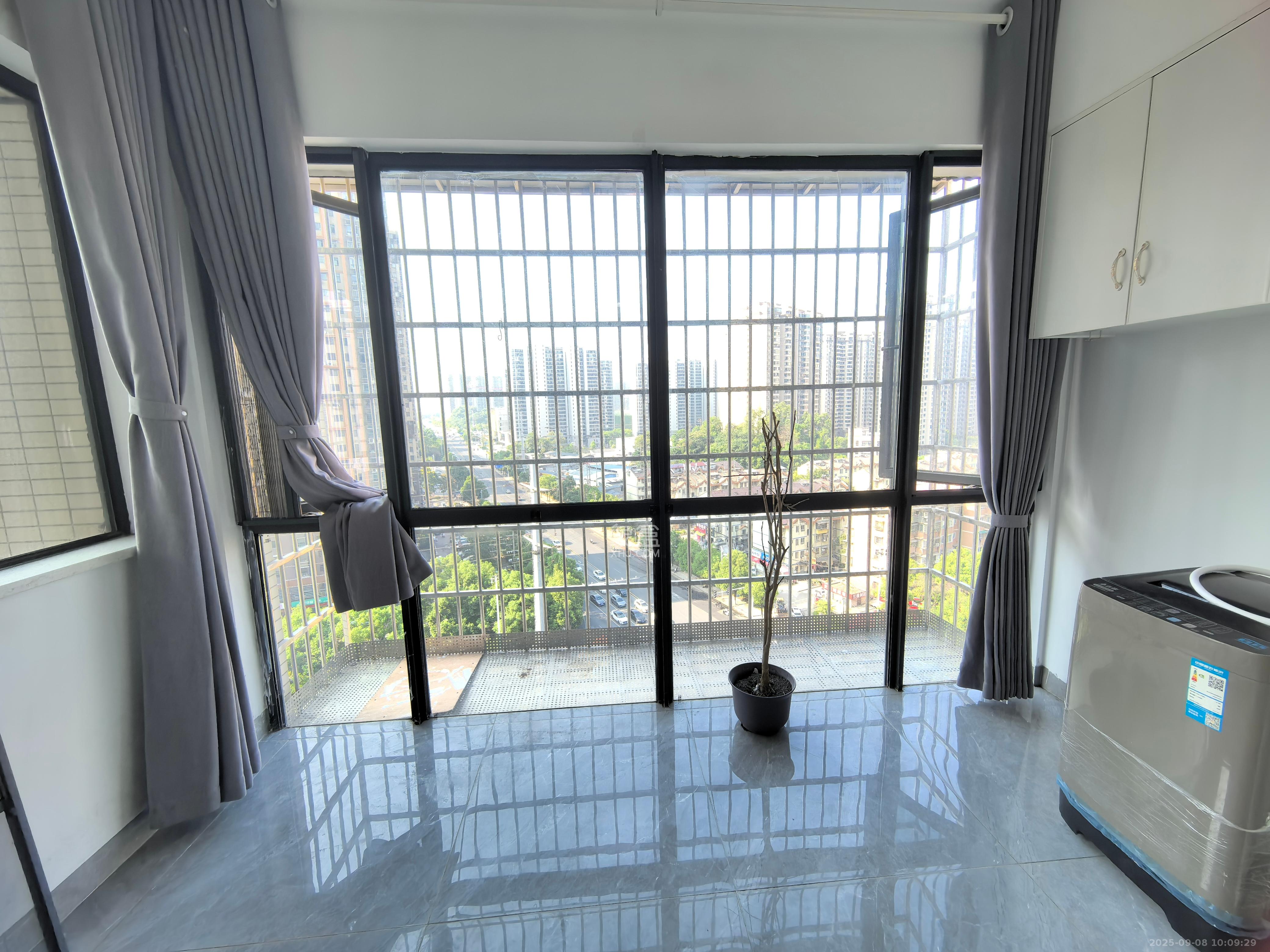 和庄 2室2厅1卫 2300.0元/月 和庄 2室2厅1卫 2300.0元/月室内图