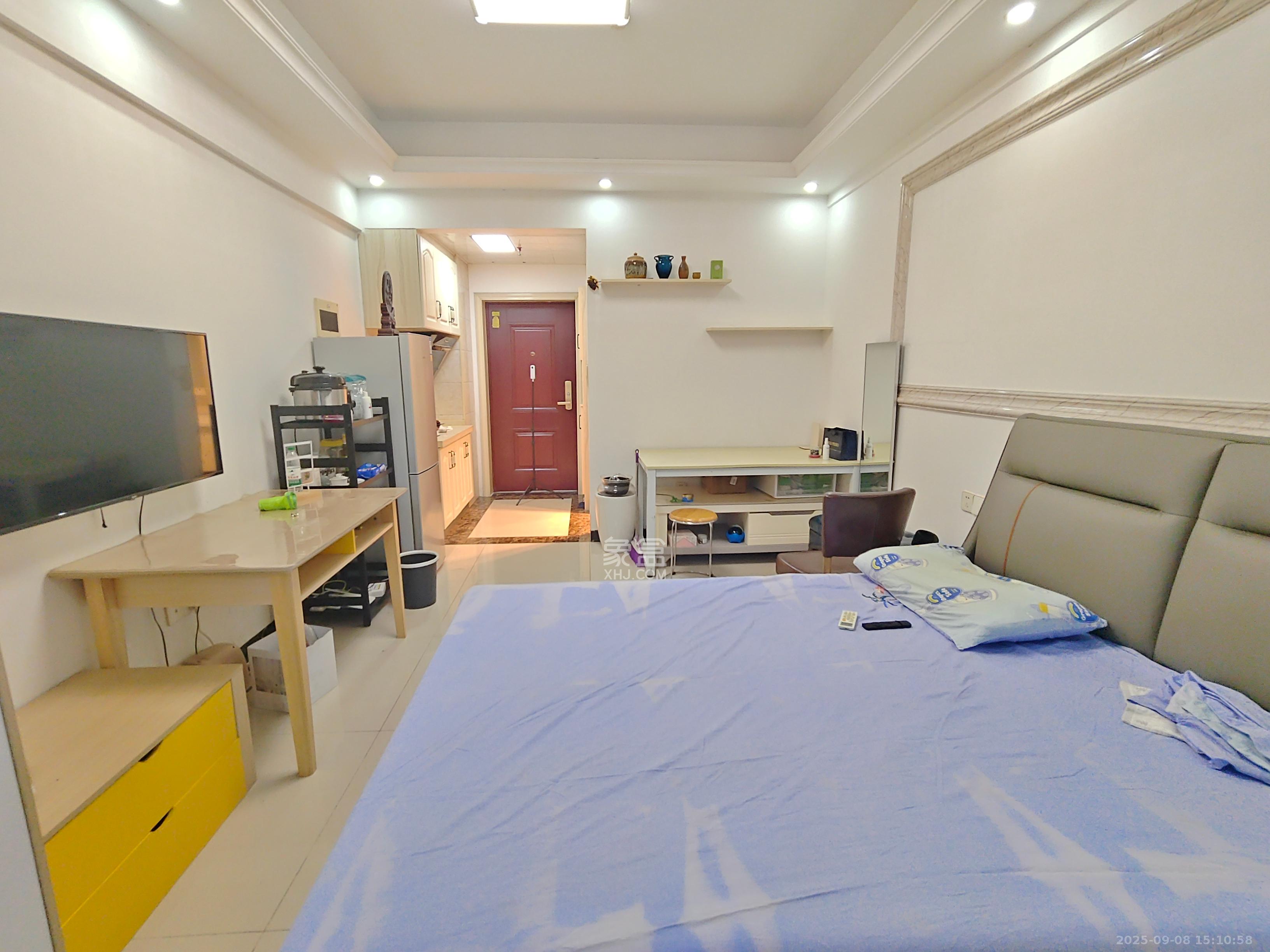 蓝光雍锦阁 1室1厅1卫 1650.0元/月 蓝光雍锦阁 1室1厅1卫 1650.0元/月室内图