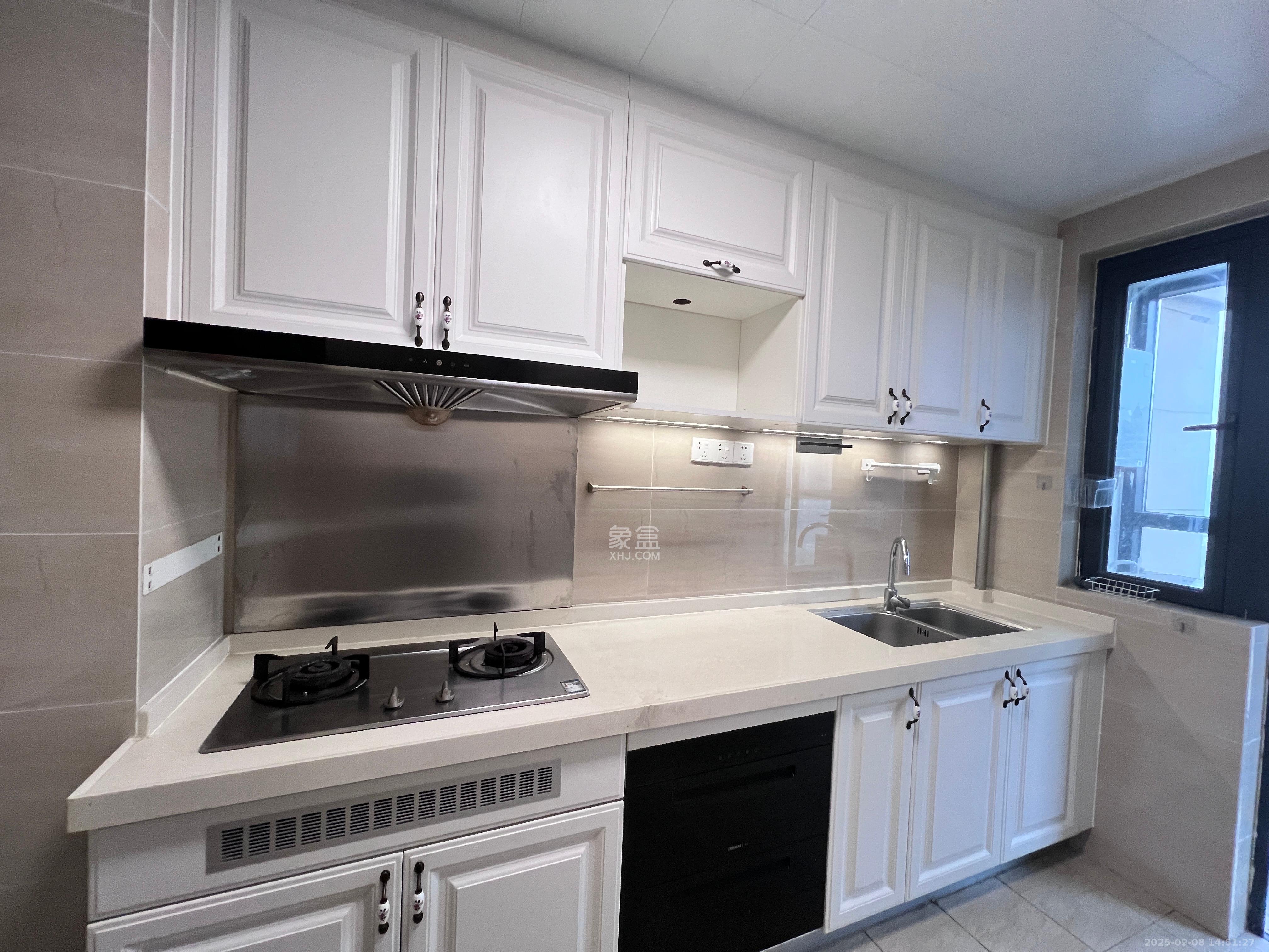 恒大国际广场  3室1厅1卫    2500.0元/月室内图