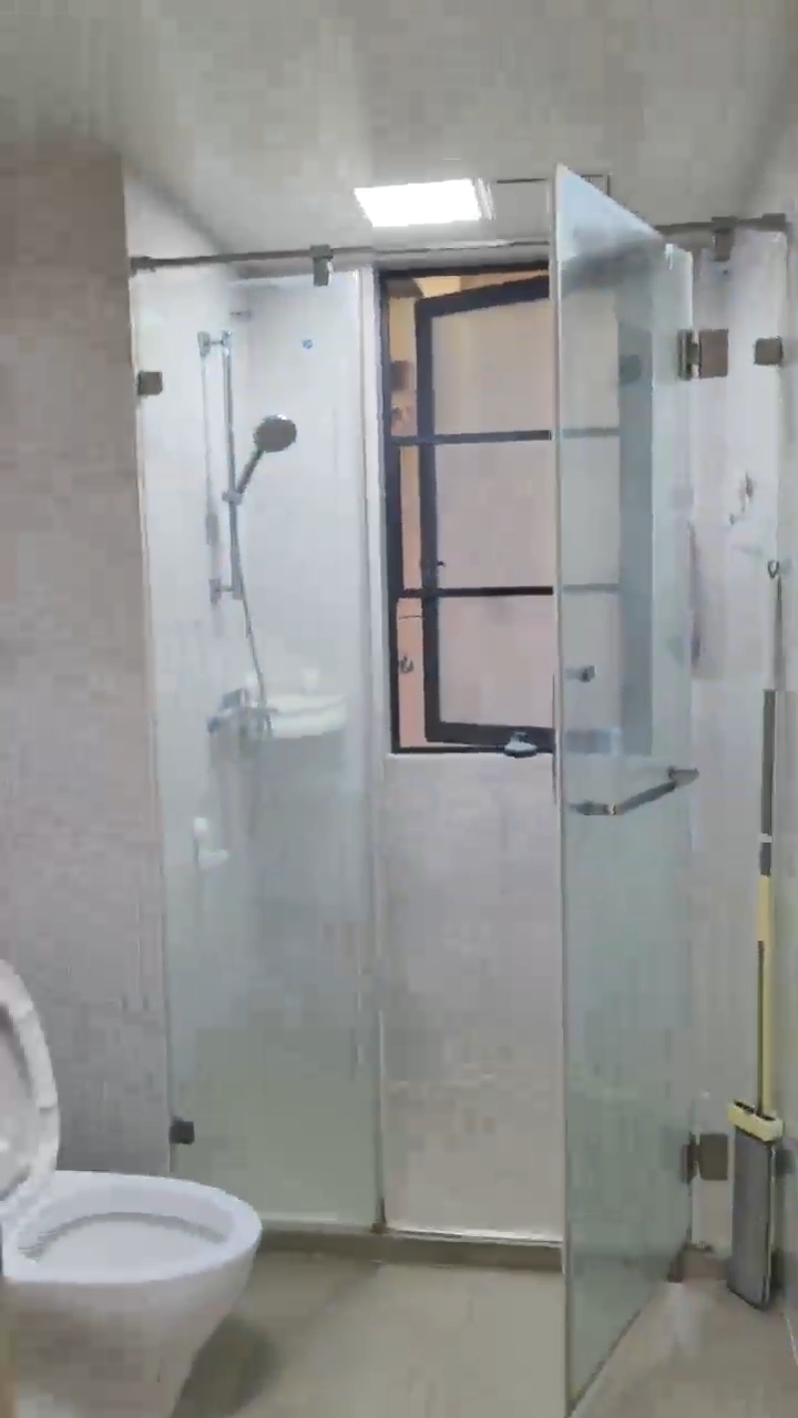 华润中心二期东悦府  3室2厅2卫    6500.0元/月 华润中心二期东悦府  3室2厅2卫    6500.0元/月室内图