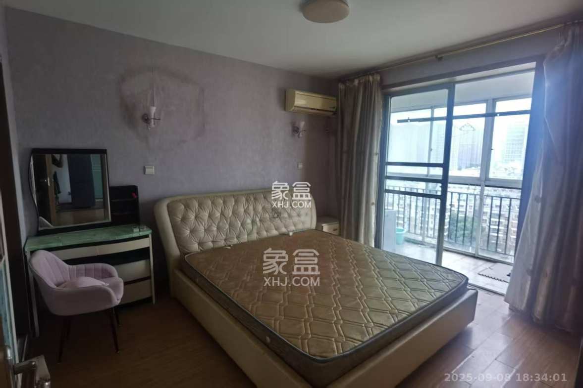 枫林美景  2室2厅1卫    1900.0元/月 枫林美景  2室2厅1卫    1900.0元/月室内图