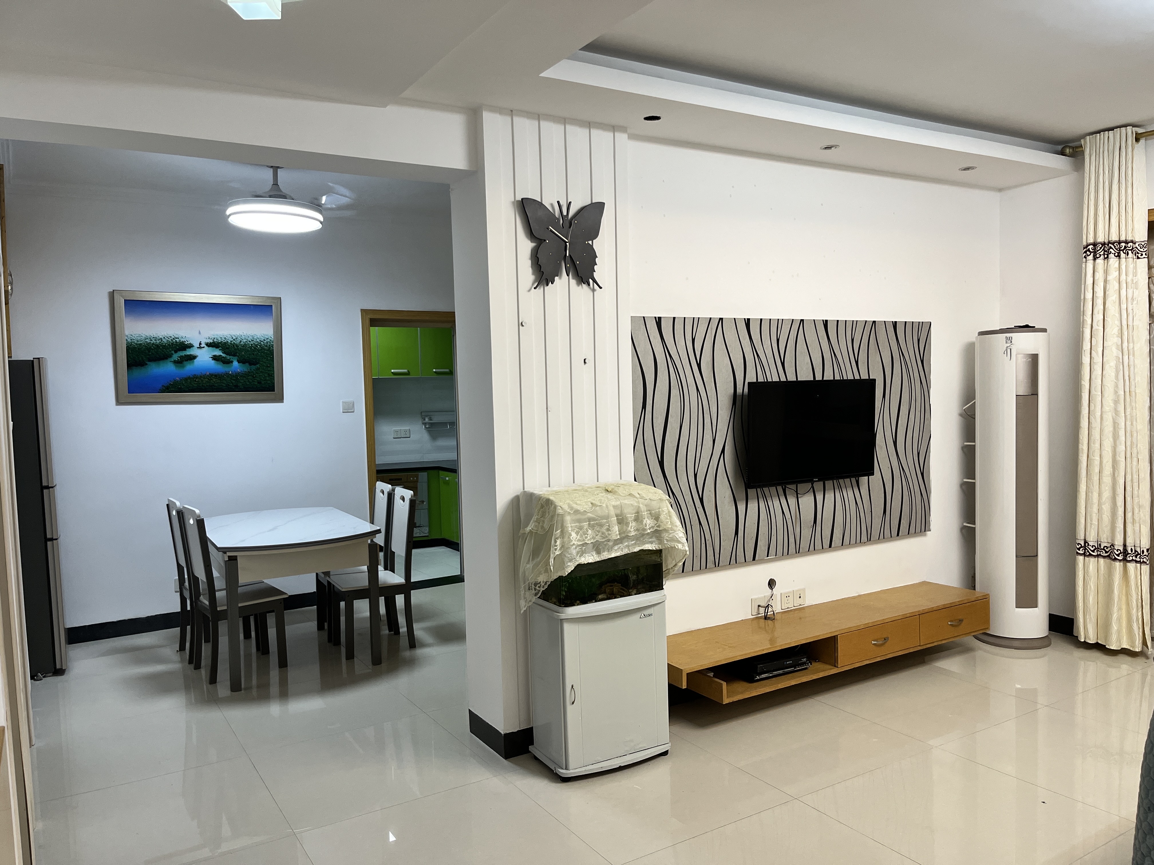 大汉巨龙家园 2室2厅1卫 36.8万 大汉巨龙家园 2室2厅1卫 36.8万客厅