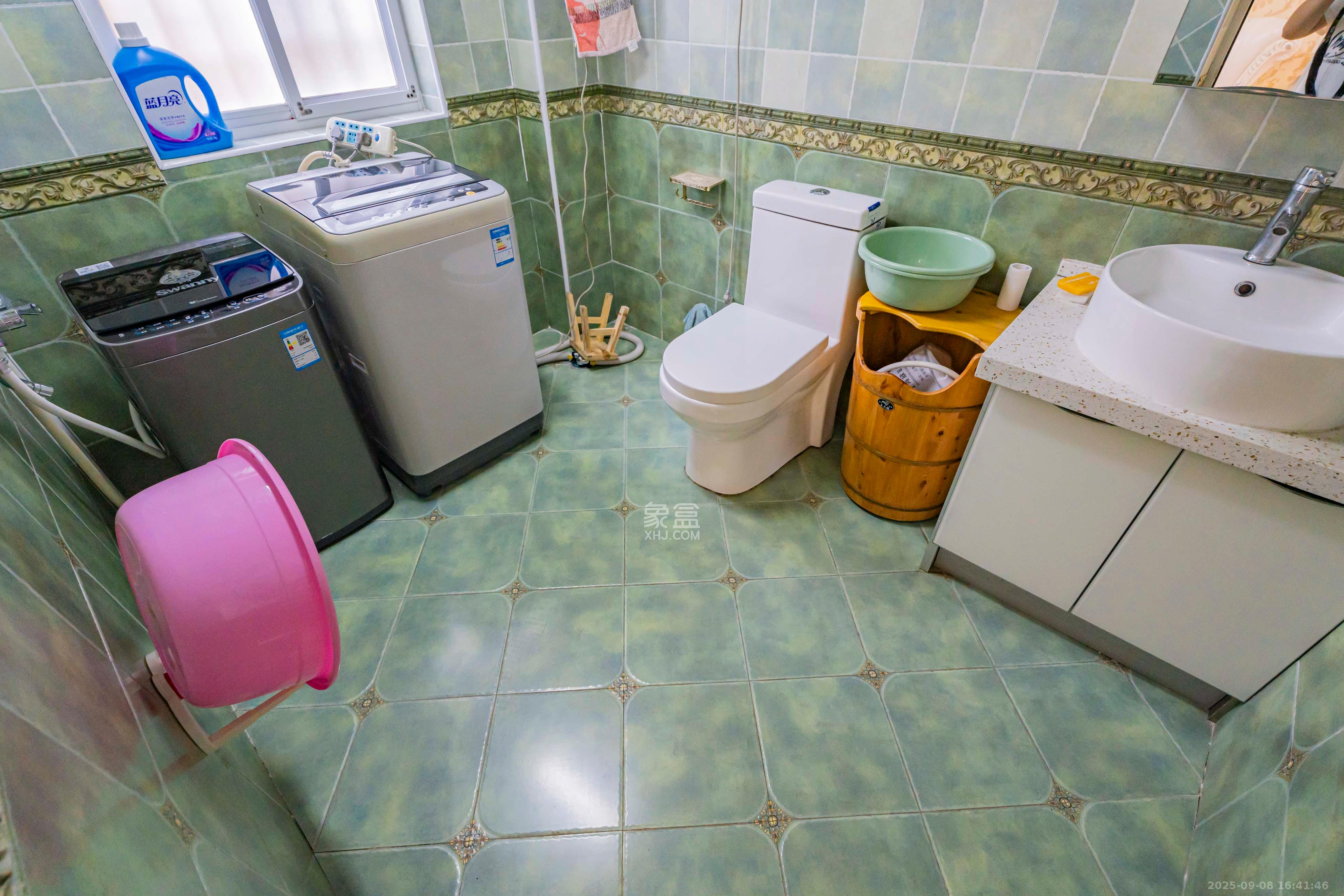 左岸春天 3室2厅1卫 128.0万 左岸春天 3室2厅1卫 128.0万卫生间