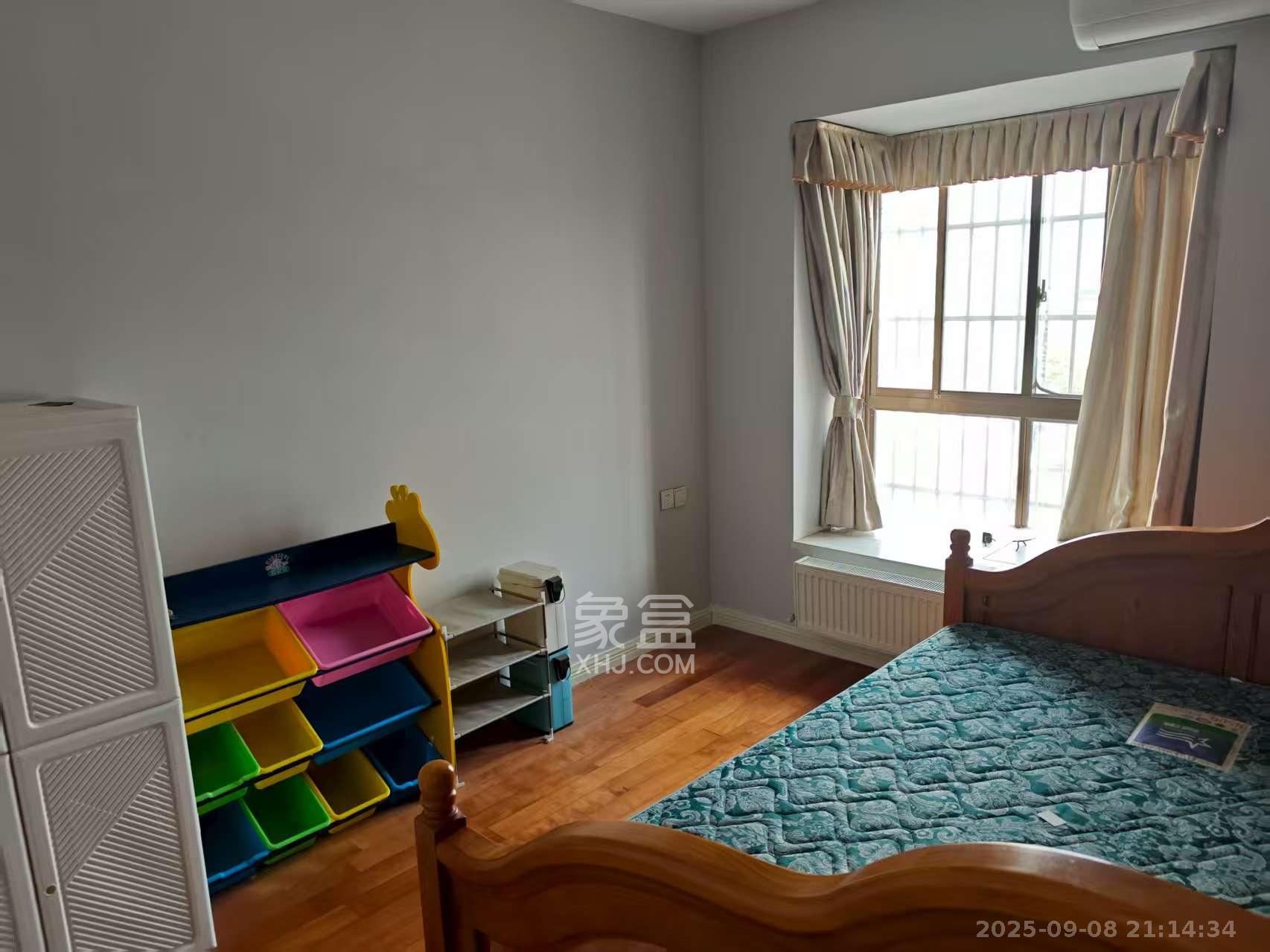 佳天雅苑  3室2厅1卫    2800.0元/月室内图