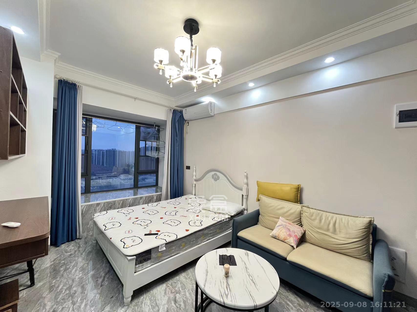 龙湖湘江星座（祺鑫星座公寓）  1室1厅1卫    1800.0元/月室内图