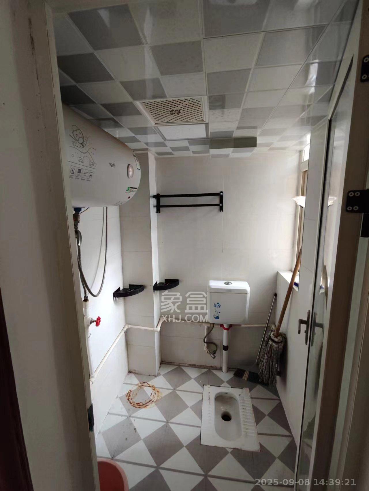 景环小区  2室2厅1卫    1600.0元/月室内图