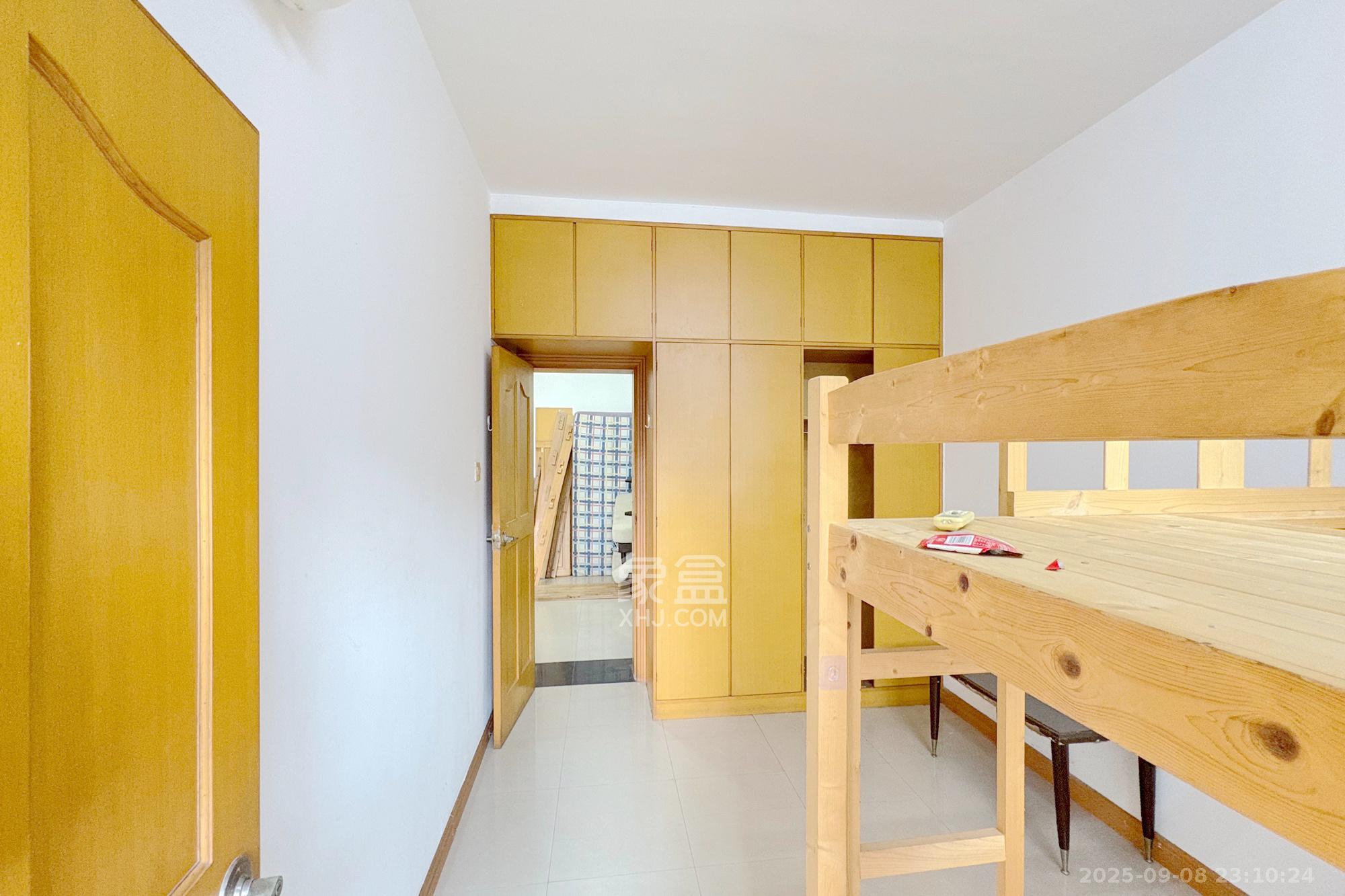 袁家岭省煤炭厅宿舍（芙蓉区省煤炭局小区）  3室1厅1卫    57.8万卧室