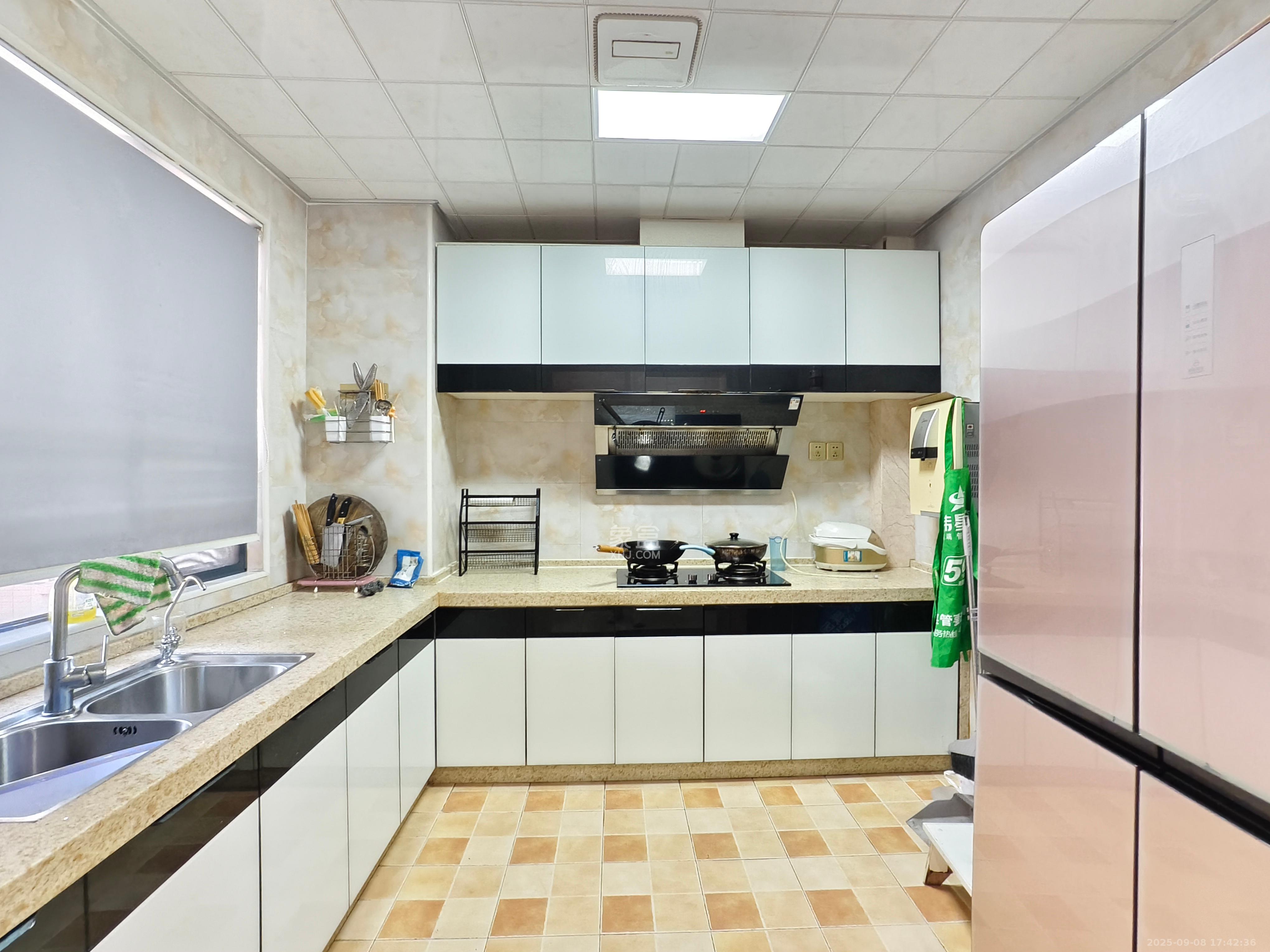 邦盛水岸御园 3室2厅1卫 2200.0元/月 邦盛水岸御园 3室2厅1卫 2200.0元/月室内图