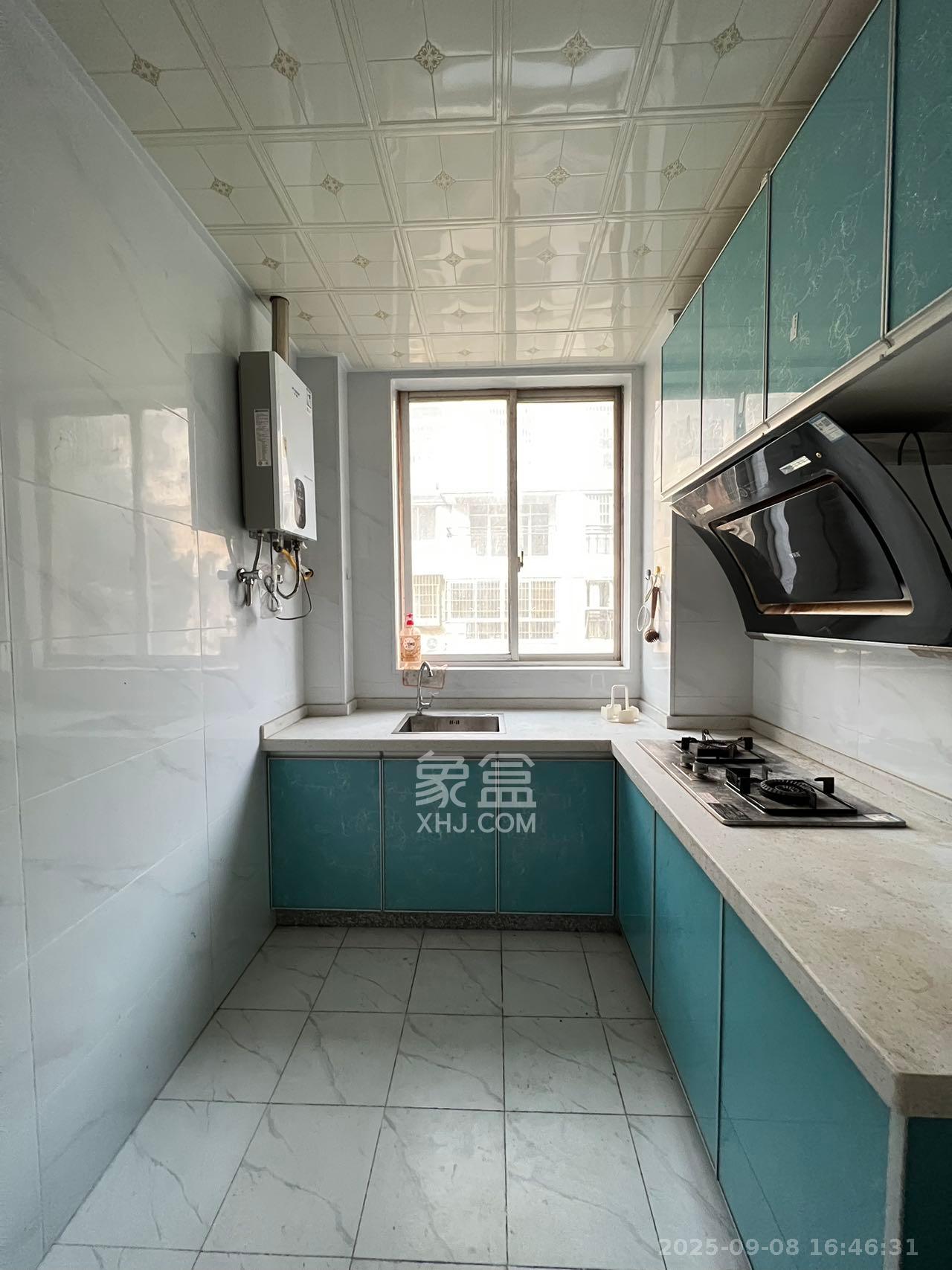 红树湾 3室2厅2卫 1800.0元/月 红树湾 3室2厅2卫 1800.0元/月室内图