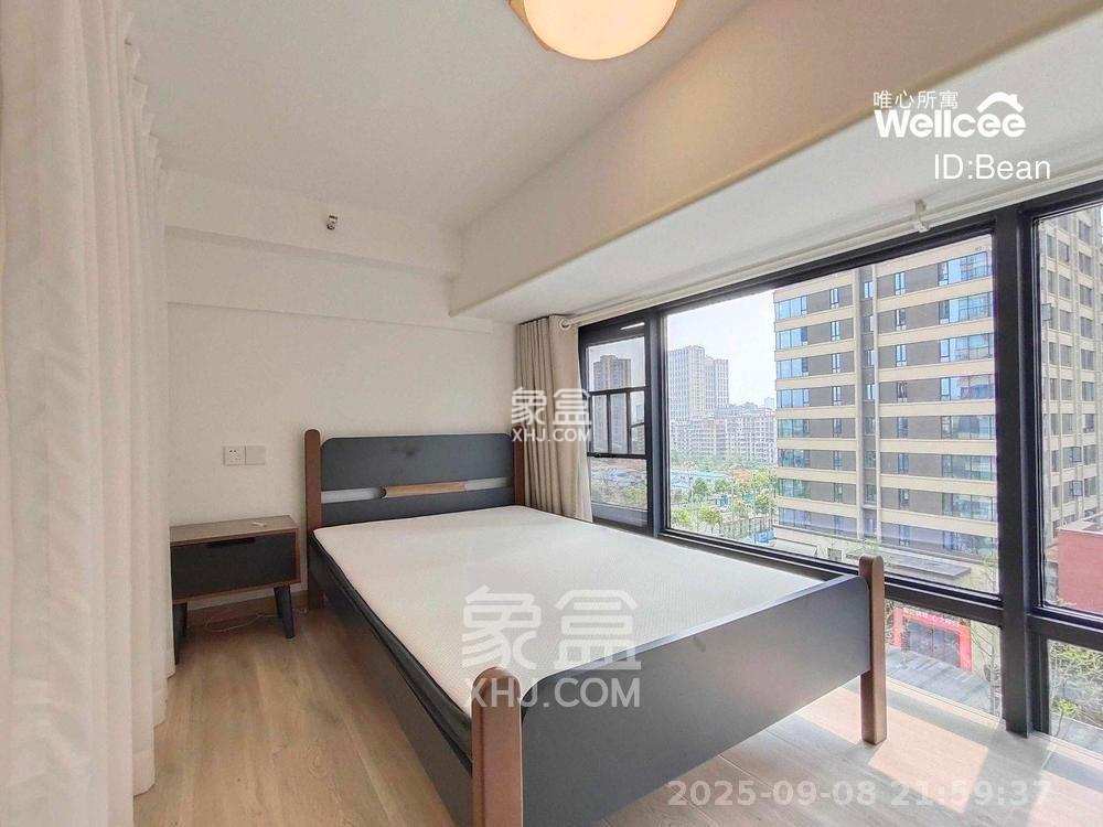 华润翡翠府 2室2厅1卫 2300.00元/月 华润翡翠府 2室2厅1卫 2300.00元/月室内图