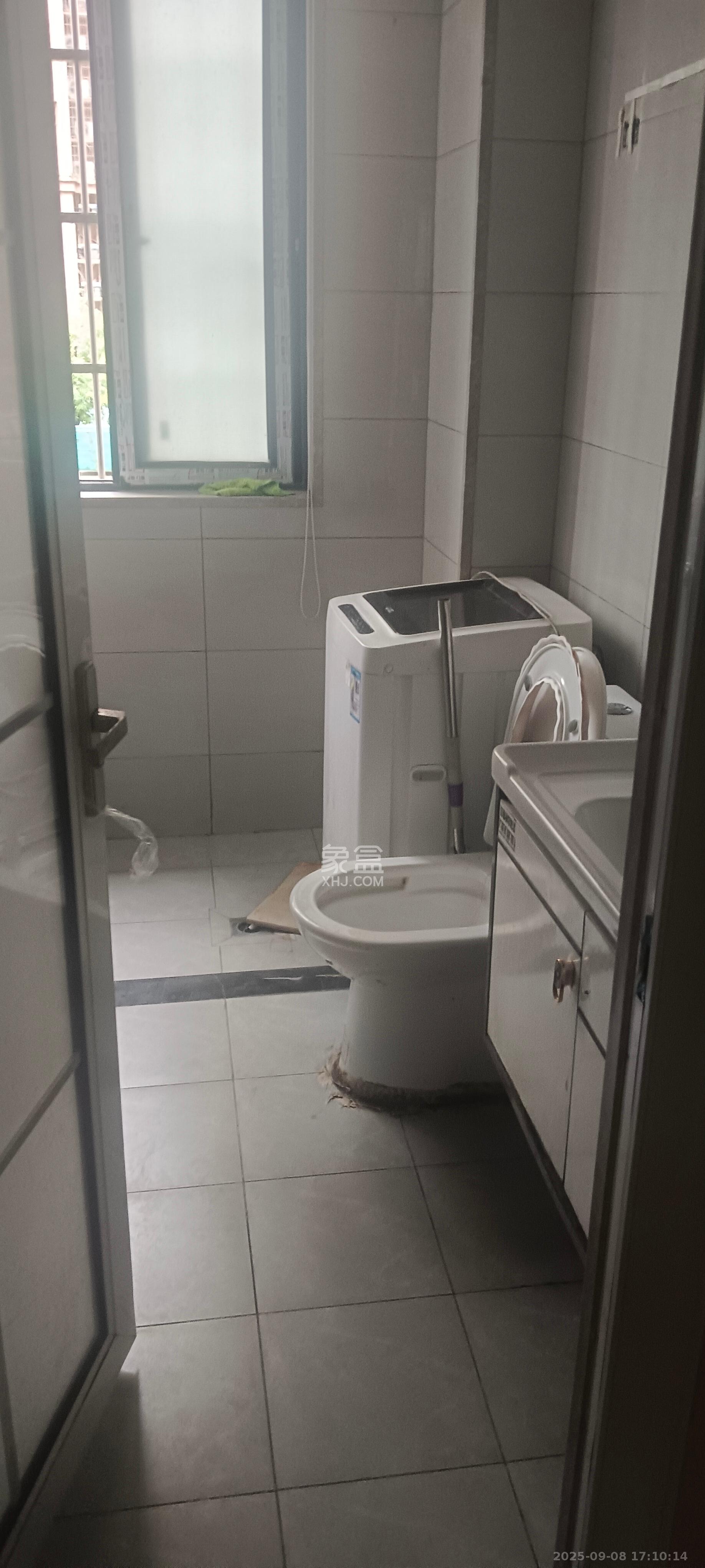 华龙家园(和泰家园) 1室1厅1卫 900.0元/月 华龙家园(和泰家园) 1室1厅1卫 900.0元/月室内图