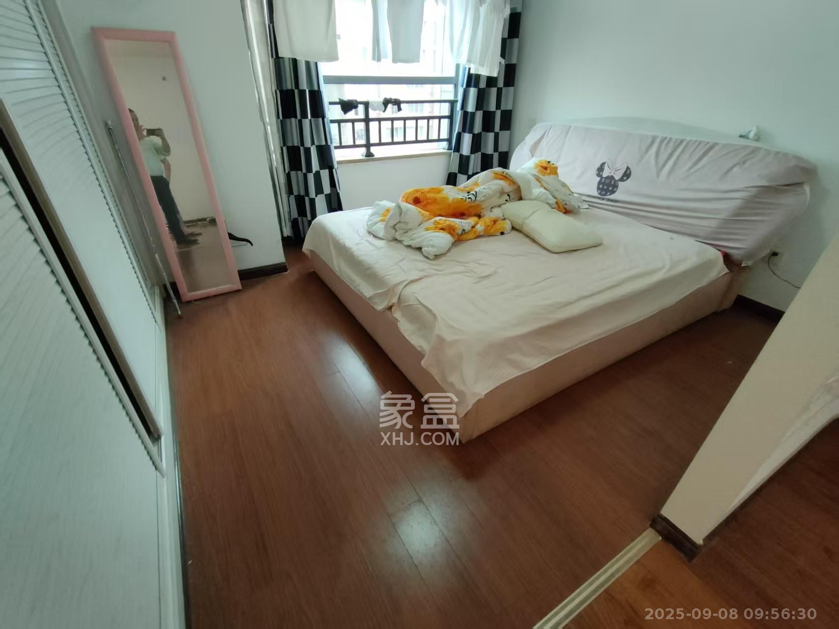 西子一间  1室0厅1卫   1500.00元/月室内图