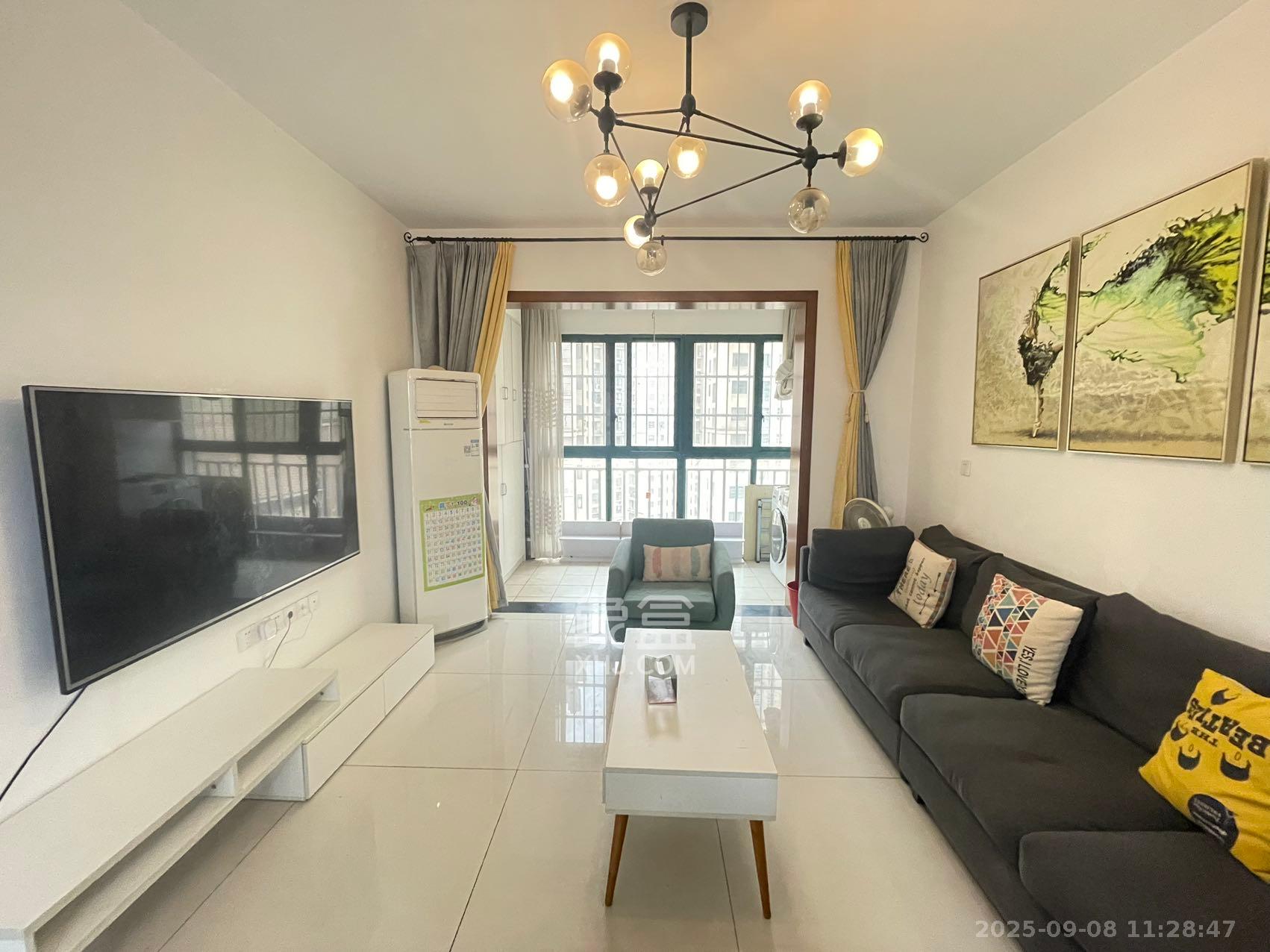 洋湖时代  3室2厅1卫    2300.0元/月 洋湖时代  3室2厅1卫    2300.0元/月