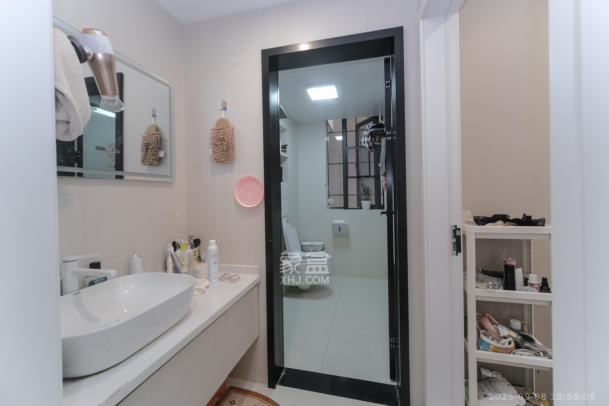 永宏万家里 3室2厅1卫 75.0万 永宏万家里 3室2厅1卫 75.0万卫生间