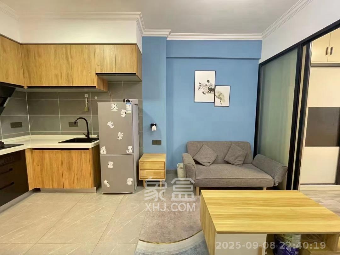 蓝湾国际广场  1室1厅1卫    2000.0元/月室内图