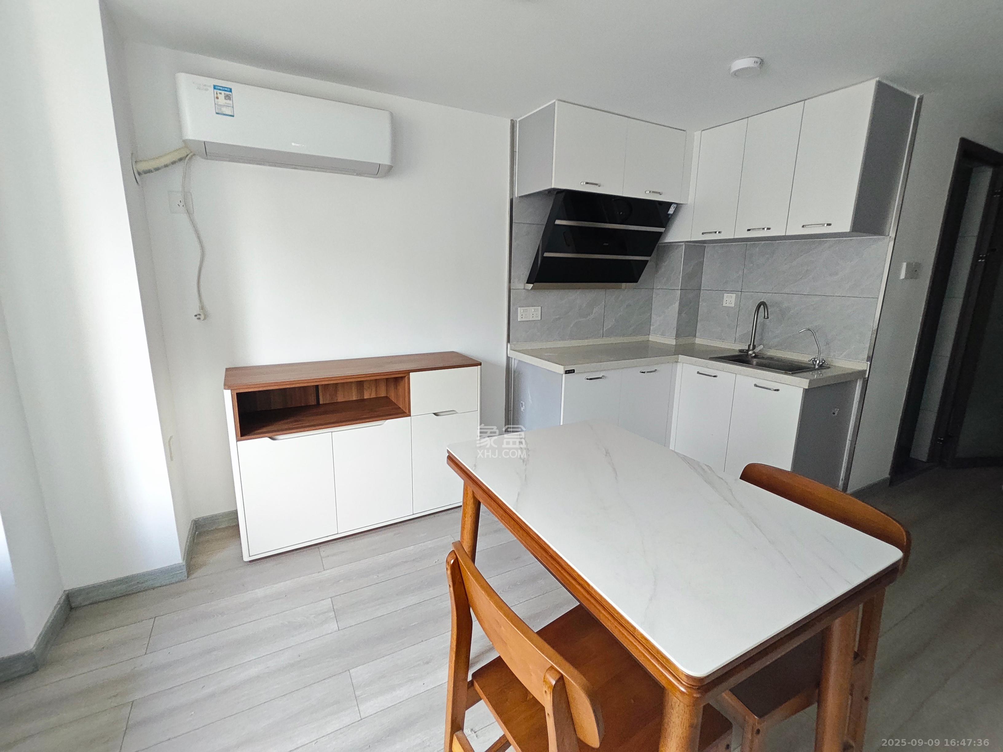 金地铂悦 1室0厅0卫 1900.0元/月 金地铂悦 1室0厅0卫 1900.0元/月室内图