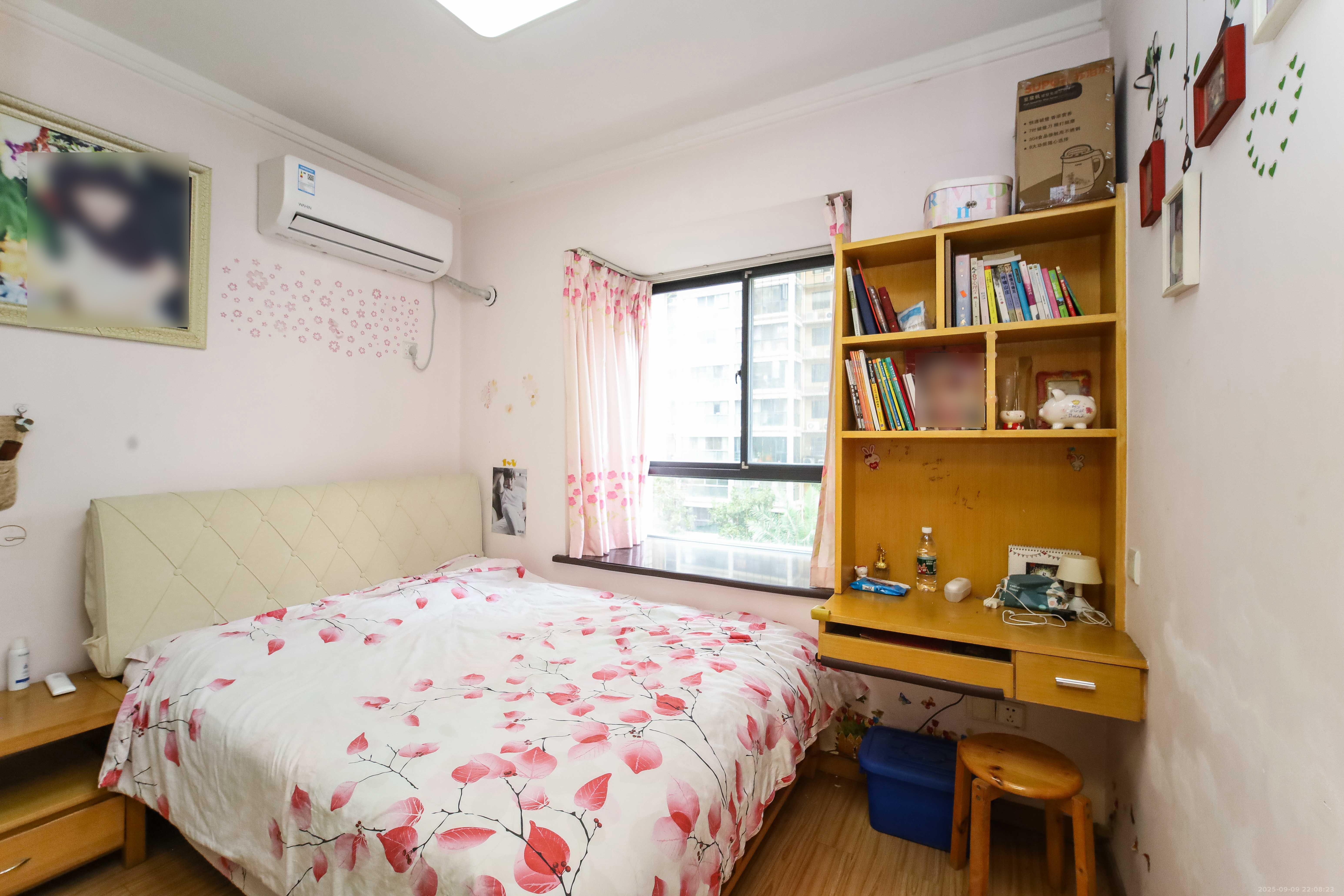 锦湘国际星城三期(锦绣苑) 3室2厅2卫 122.0万 锦湘国际星城三期(锦绣苑) 3室2厅2卫 122.0万卧室