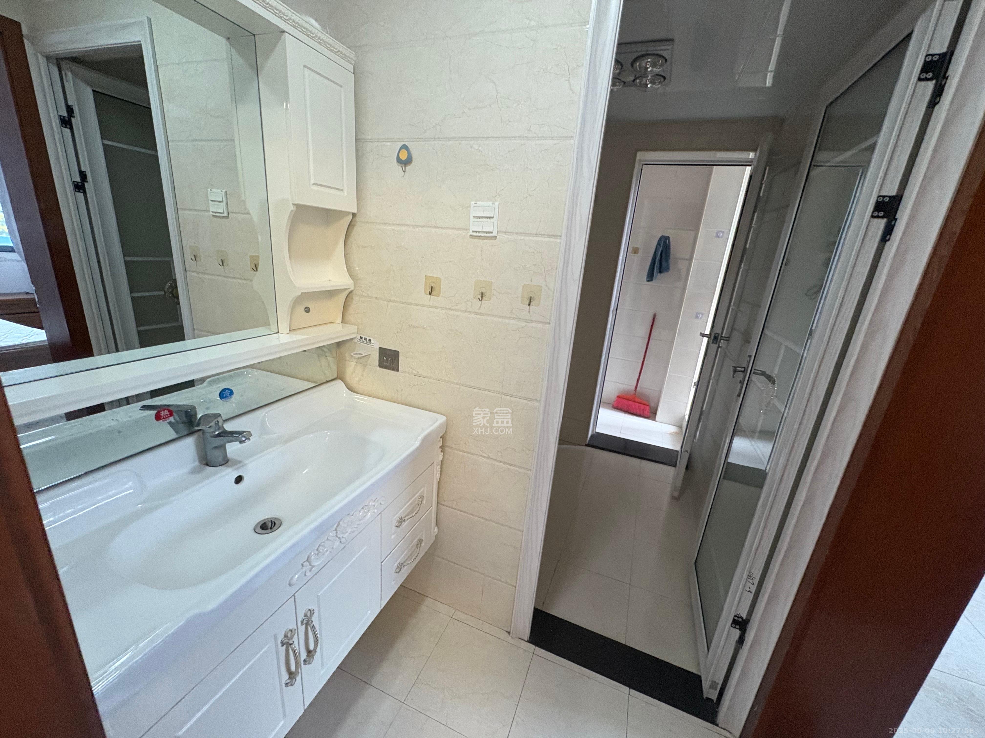 君康家园（梅溪湖七喜街）  3室2厅1卫    3000.0元/月室内图