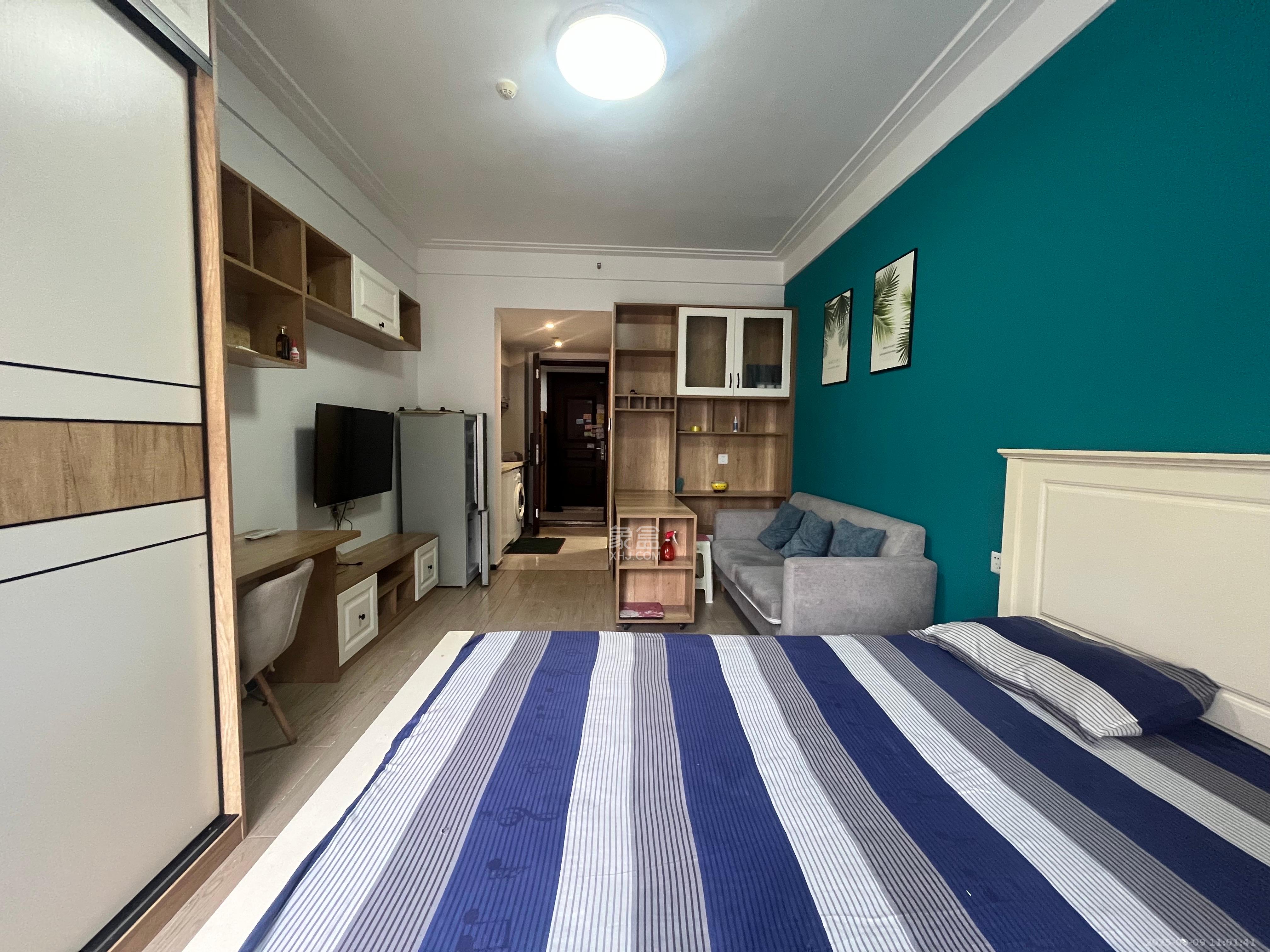 中海国际二期  1室1厅1卫    1300.0元/月室内图