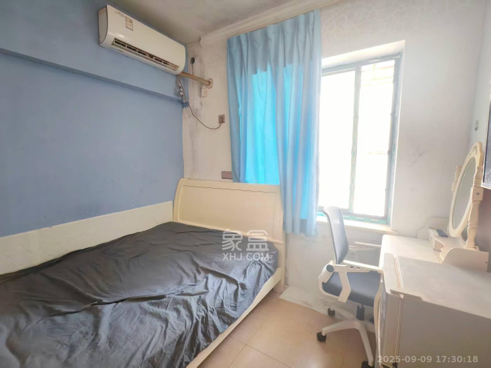 天心城市广场(黄金之城)  1室1厅1卫    860.0元/月 天心城市广场(黄金之城)  1室1厅1卫    860.0元/月室内图1