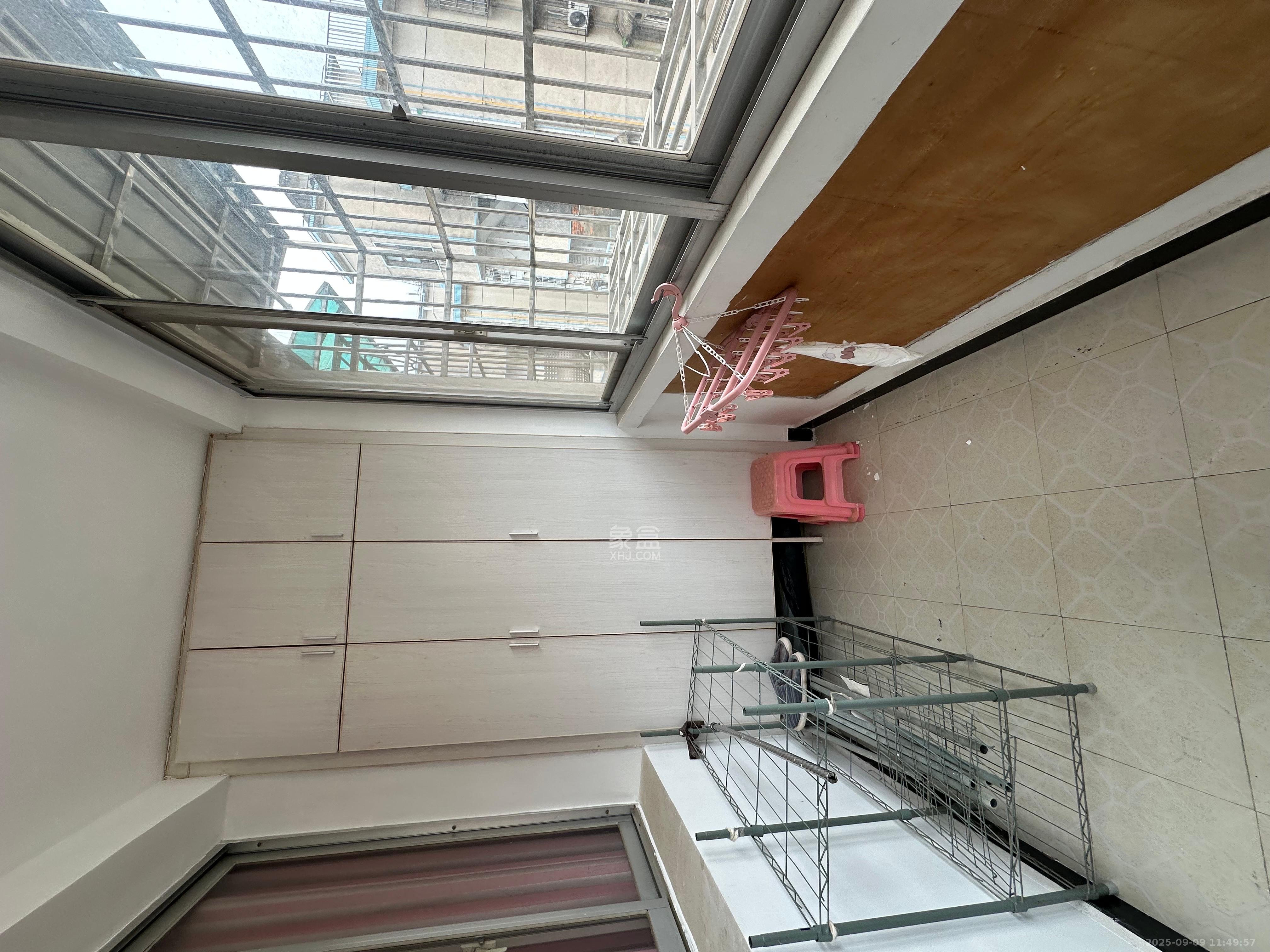 朝阳一、二村 3室1厅1卫 1300.0元/月 朝阳一、二村 3室1厅1卫 1300.0元/月室内图