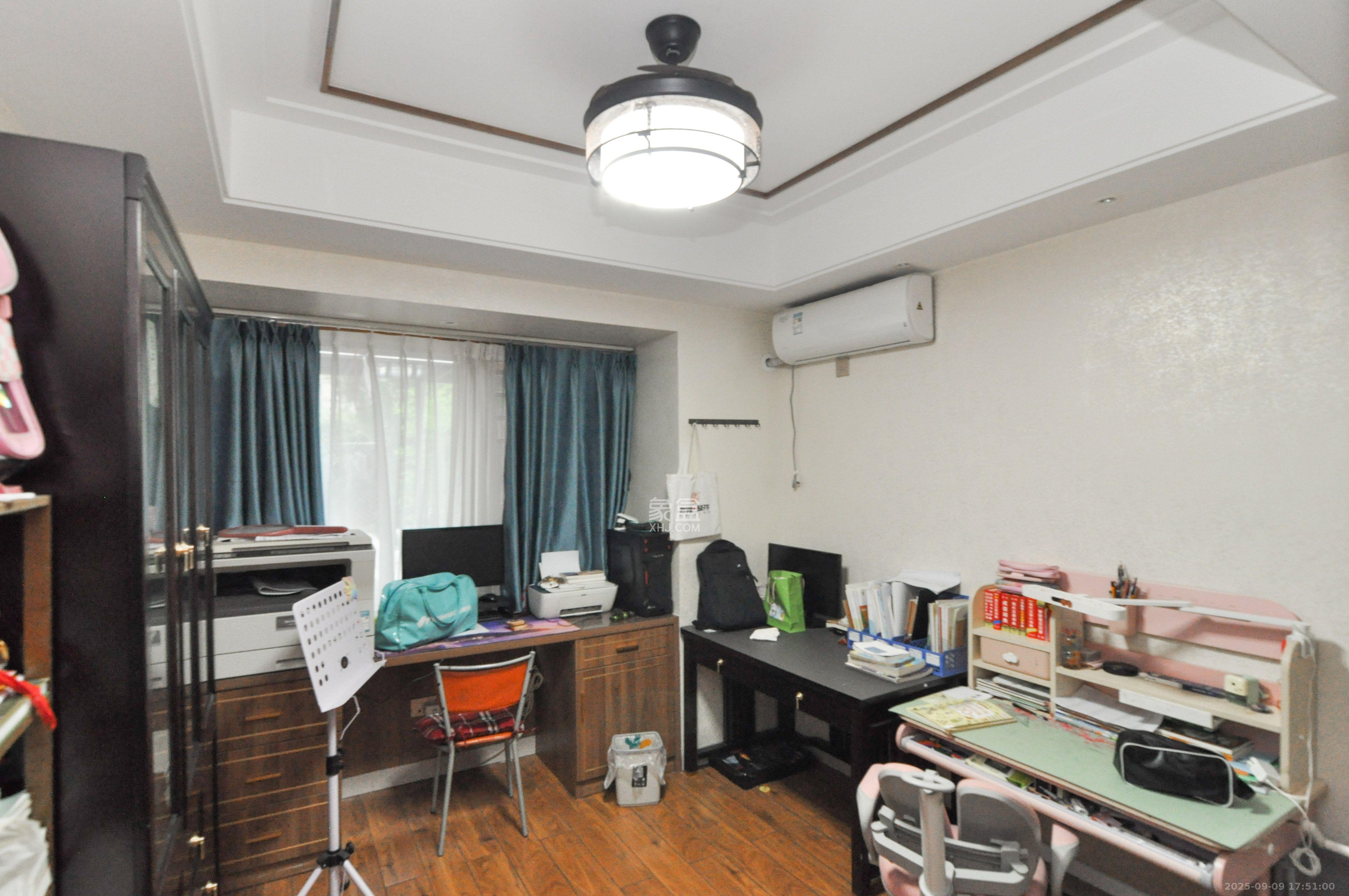 梅溪正荣府  5室2厅2卫    12888.0元/月 梅溪正荣府  5室2厅2卫    12888.0元/月室内图