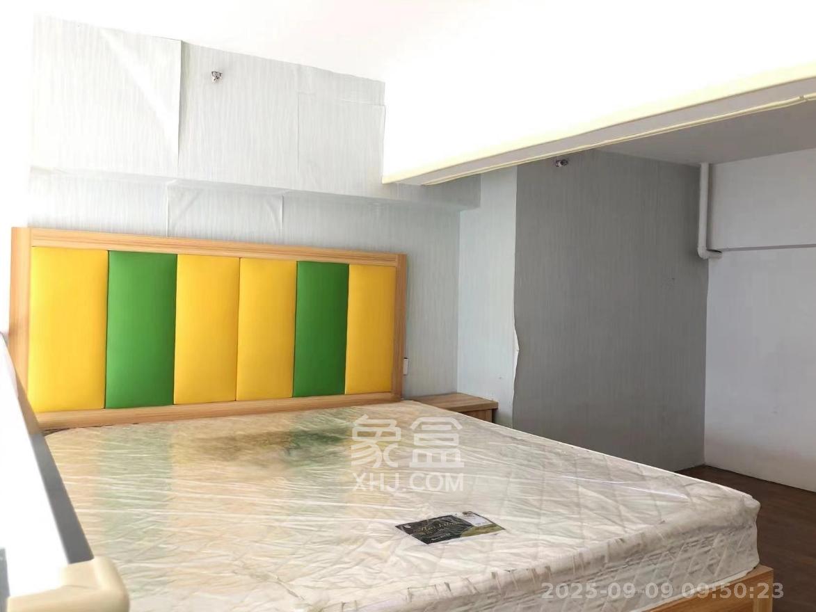 兰亭湾畔  1室1厅1卫    1600.0元/月室内图